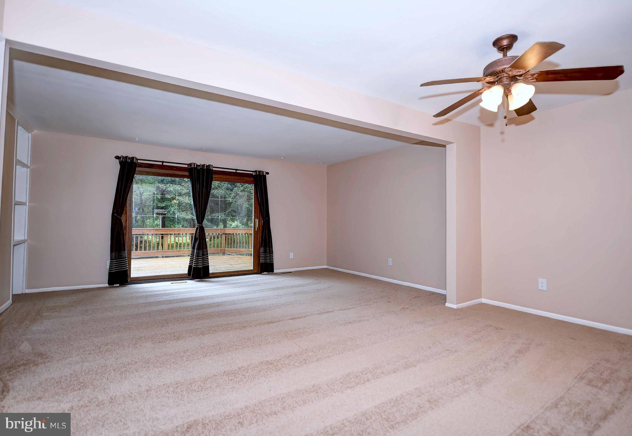 CHIPPENDALE - Residential