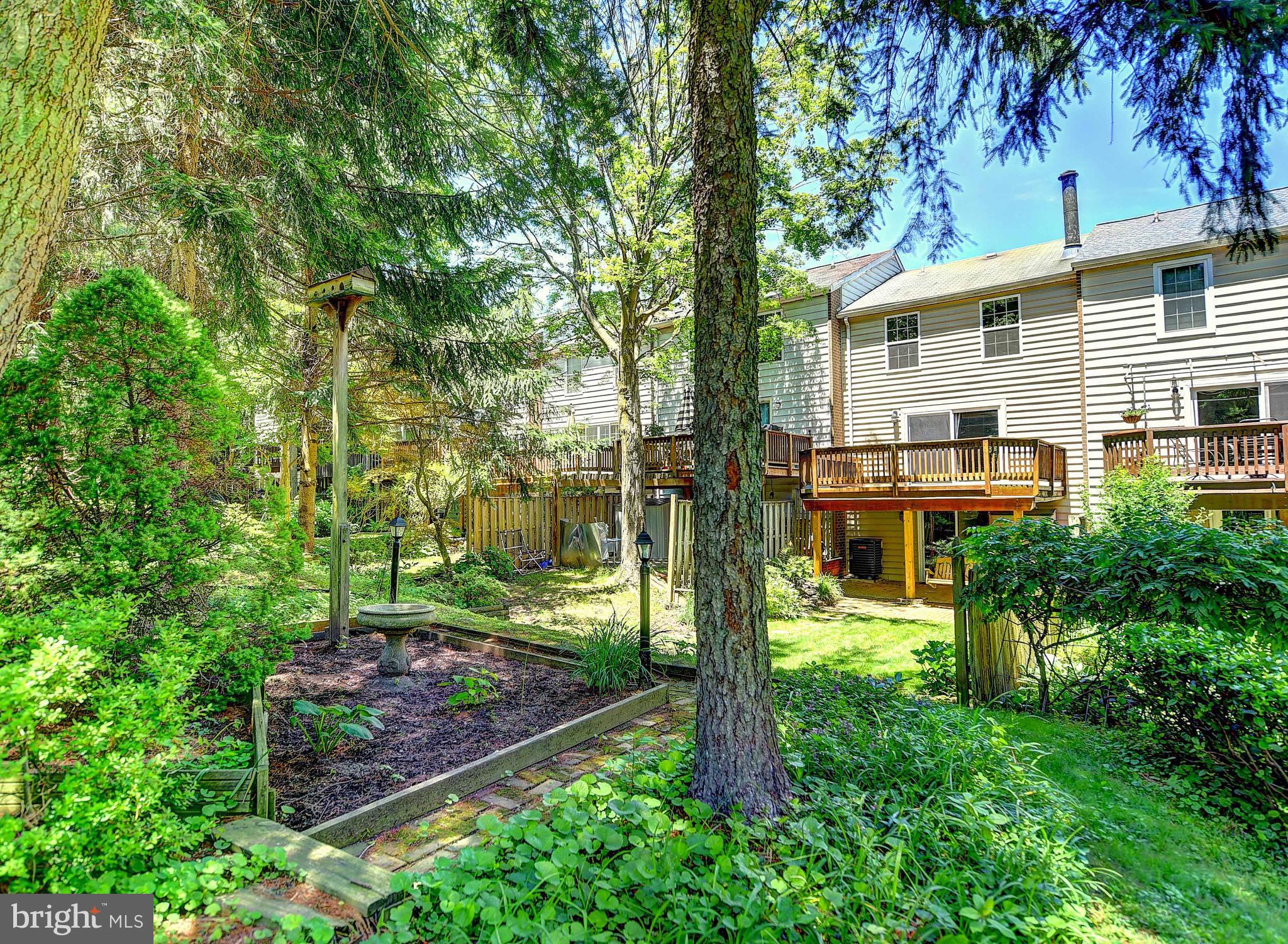 CHIPPENDALE - Residential