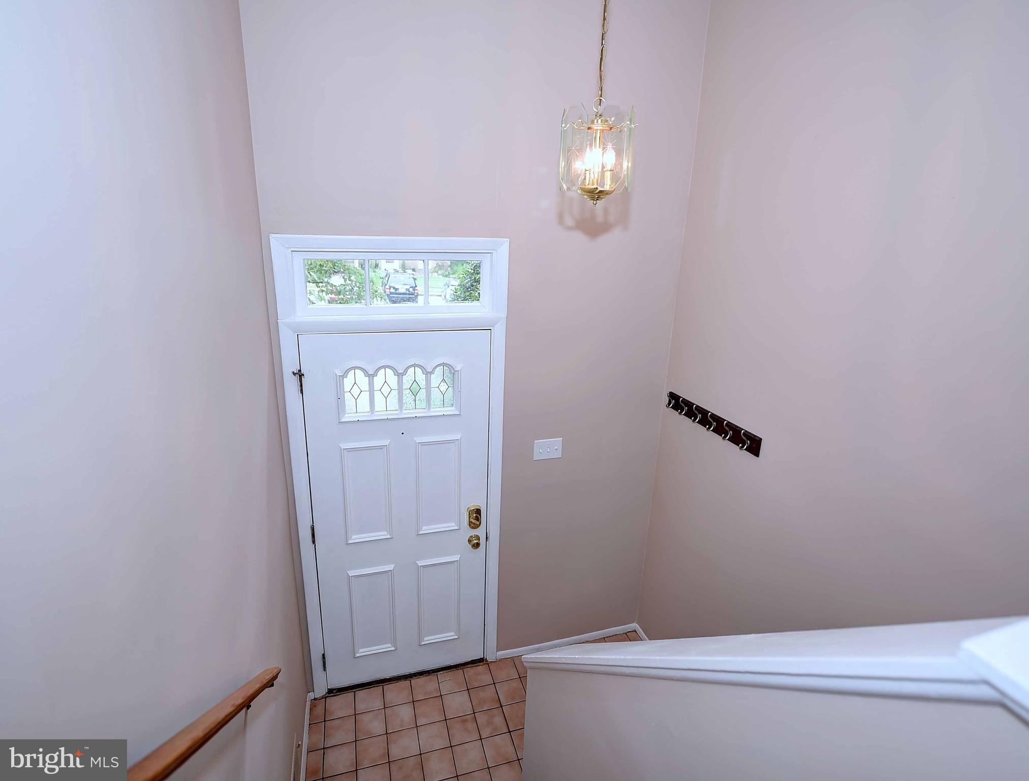 CHIPPENDALE - Residential