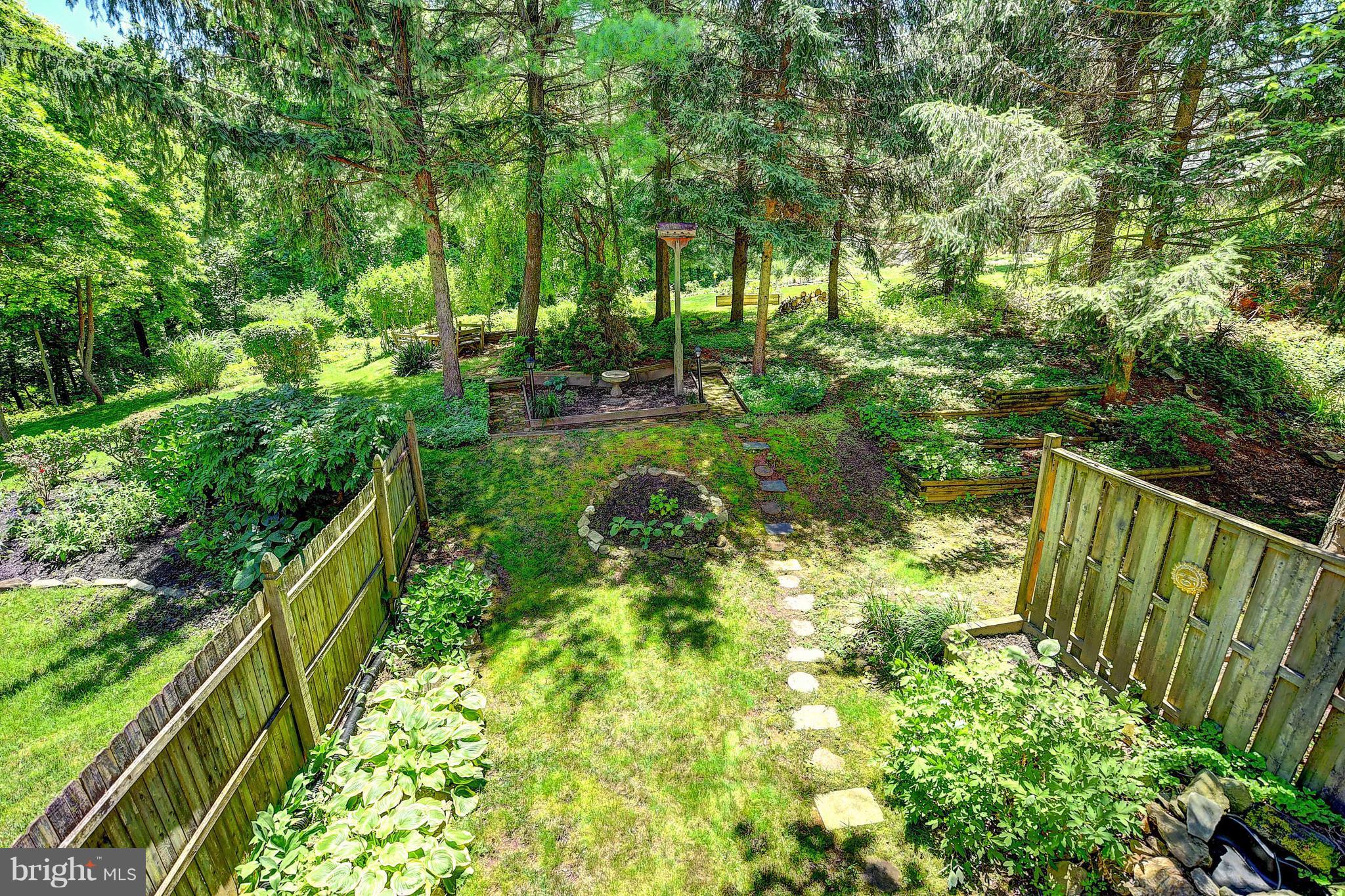 CHIPPENDALE - Residential