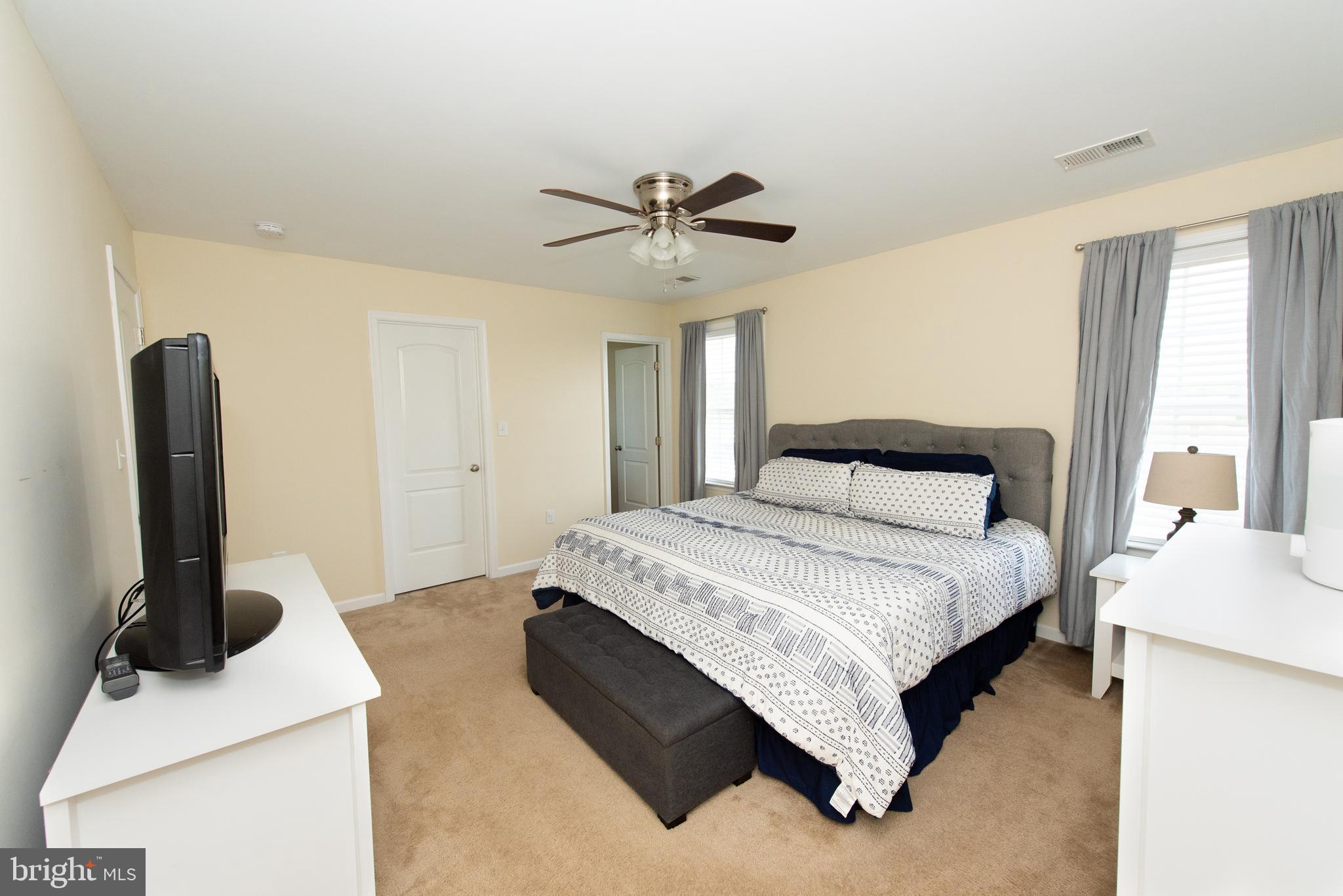 ELIZABETH STATION - Residential