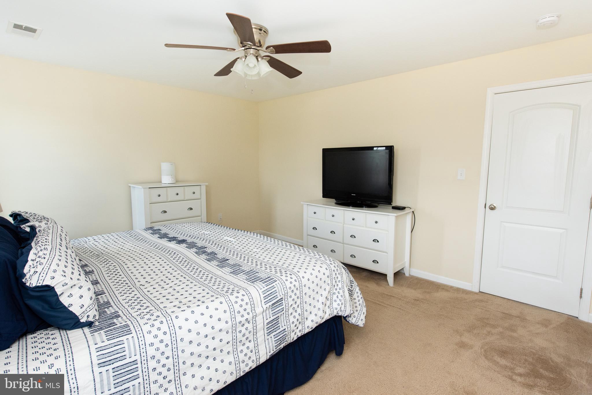 ELIZABETH STATION - Residential