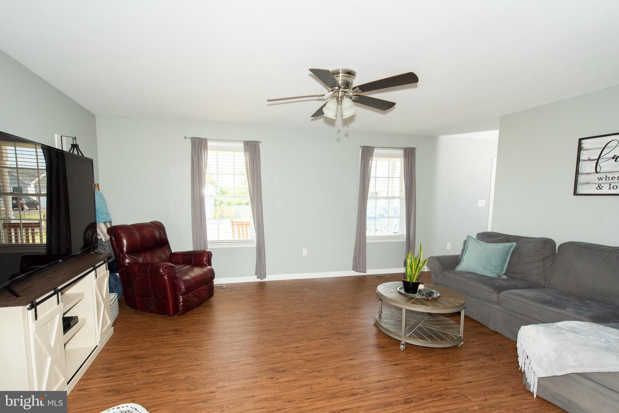 ELIZABETH STATION - Residential