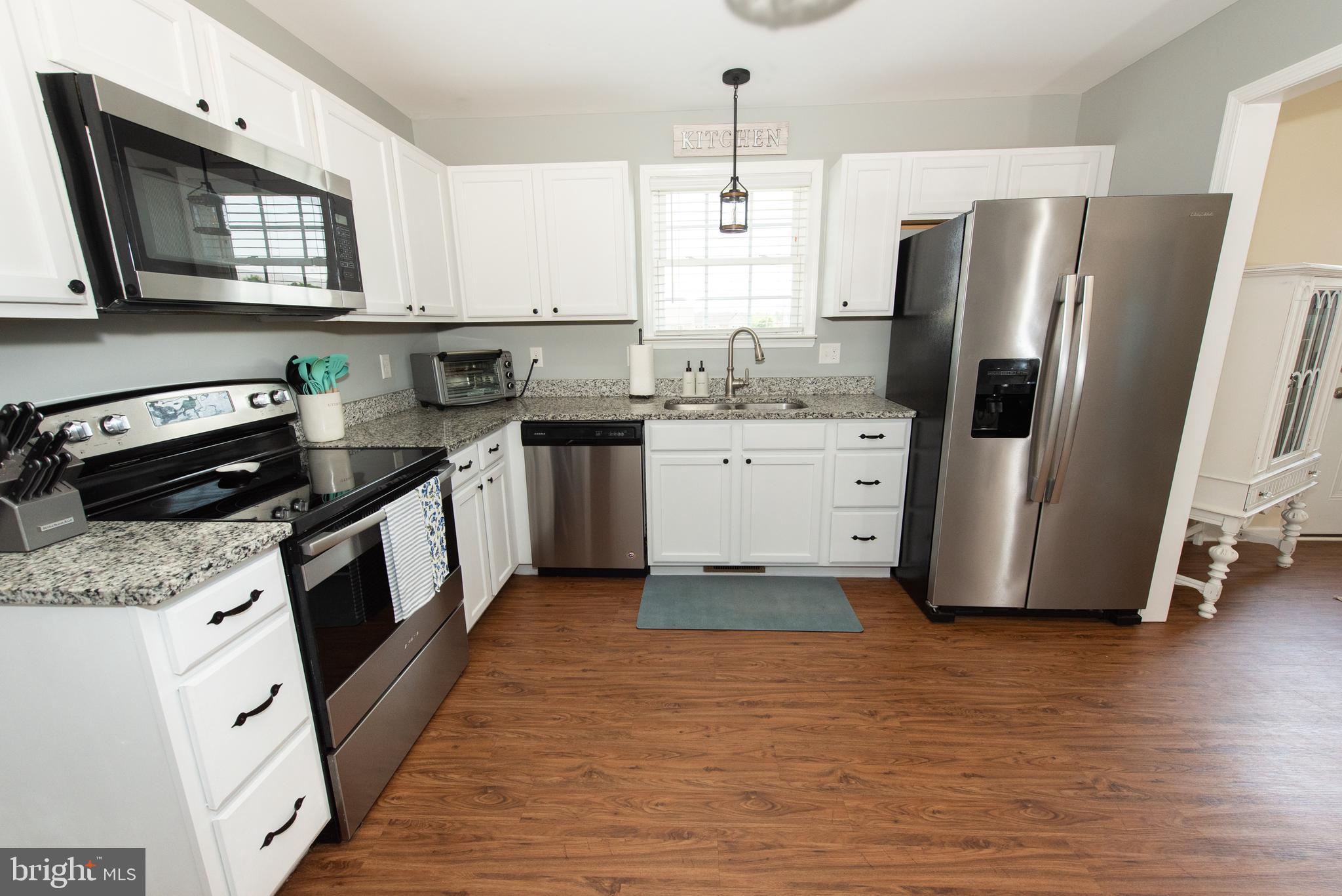 ELIZABETH STATION - Residential