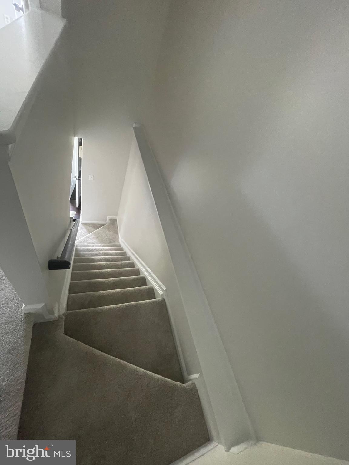 SAVAGE MEADOWS - Residential Lease