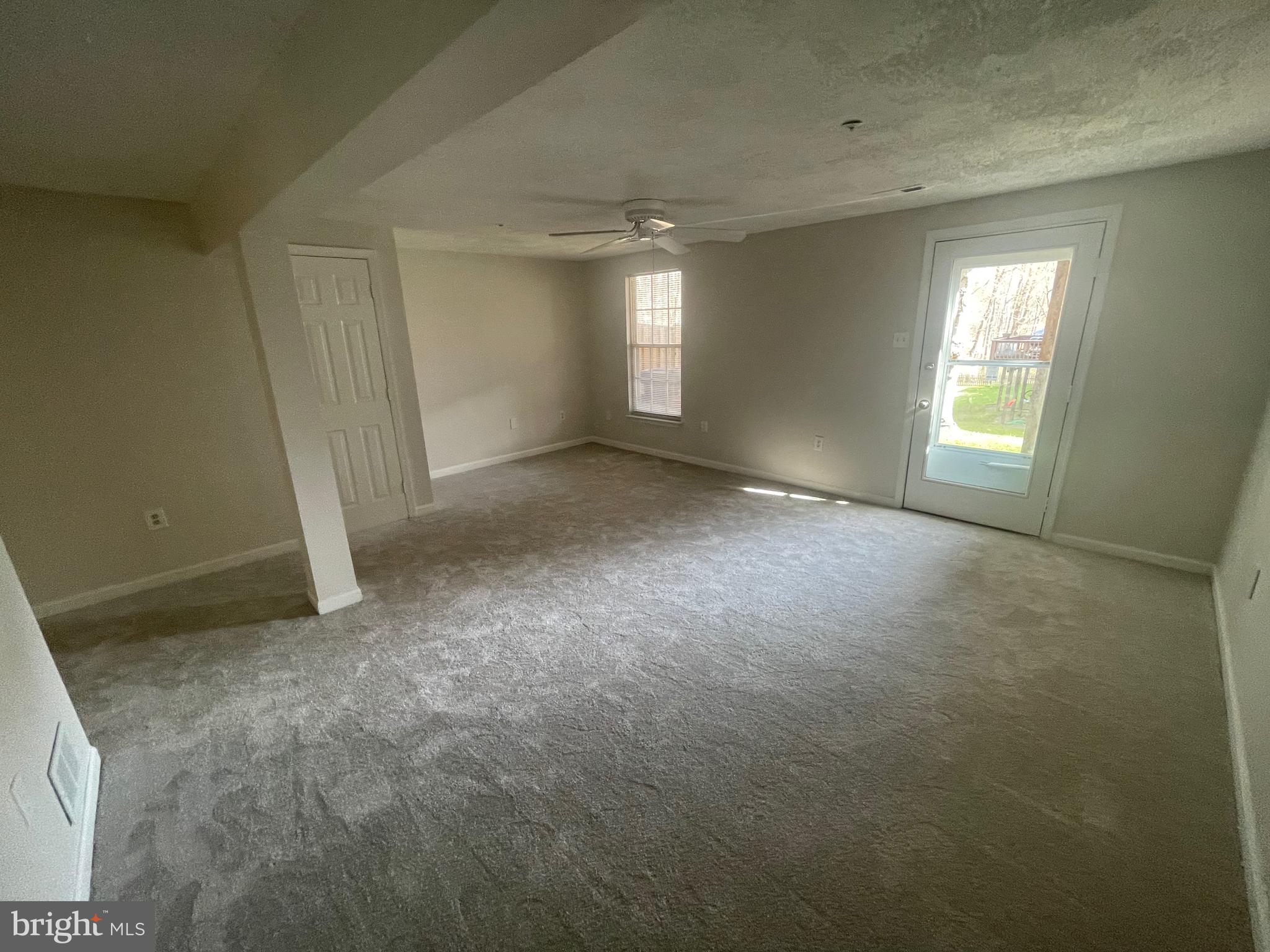 SAVAGE MEADOWS - Residential Lease