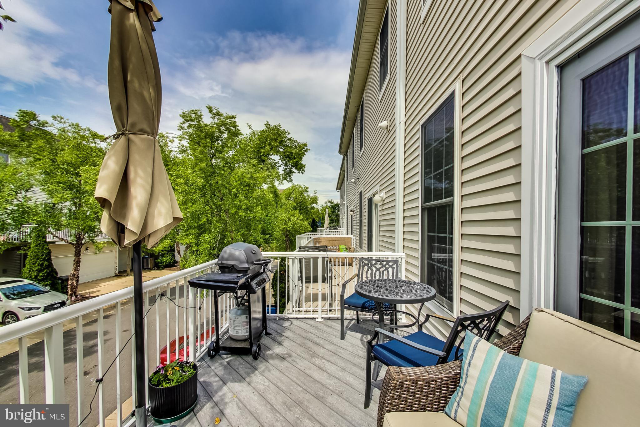 AMBERLEA AT SOUTH RIDING - Residential Lease