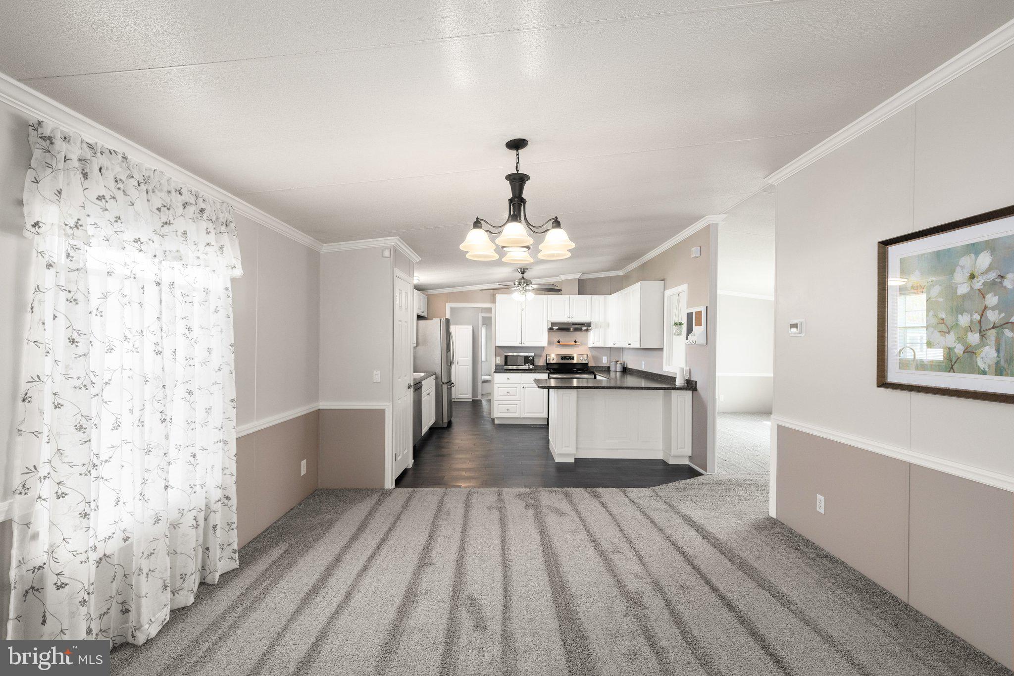 BUSH RIVER MANOR - Residential