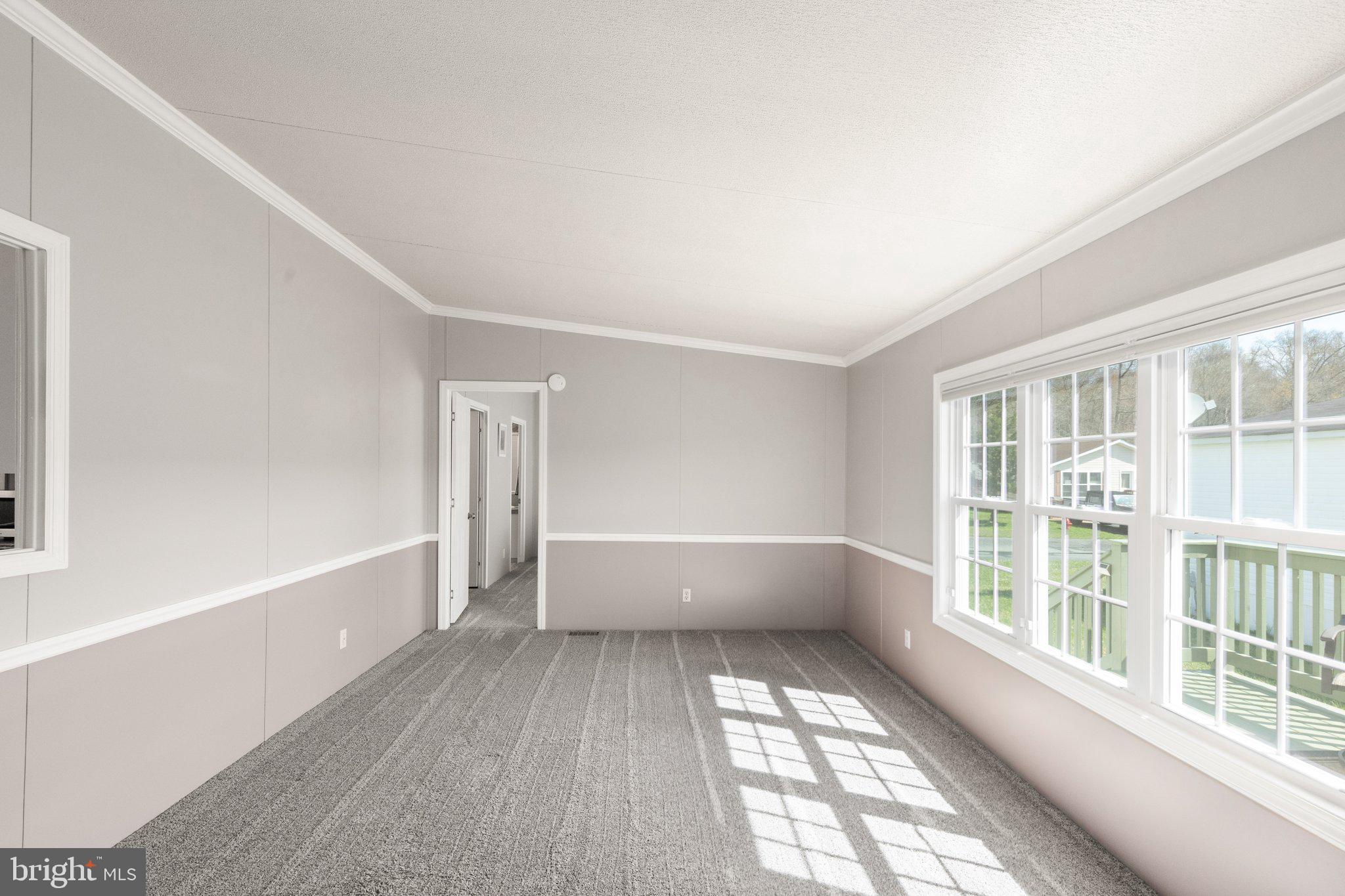 BUSH RIVER MANOR - Residential