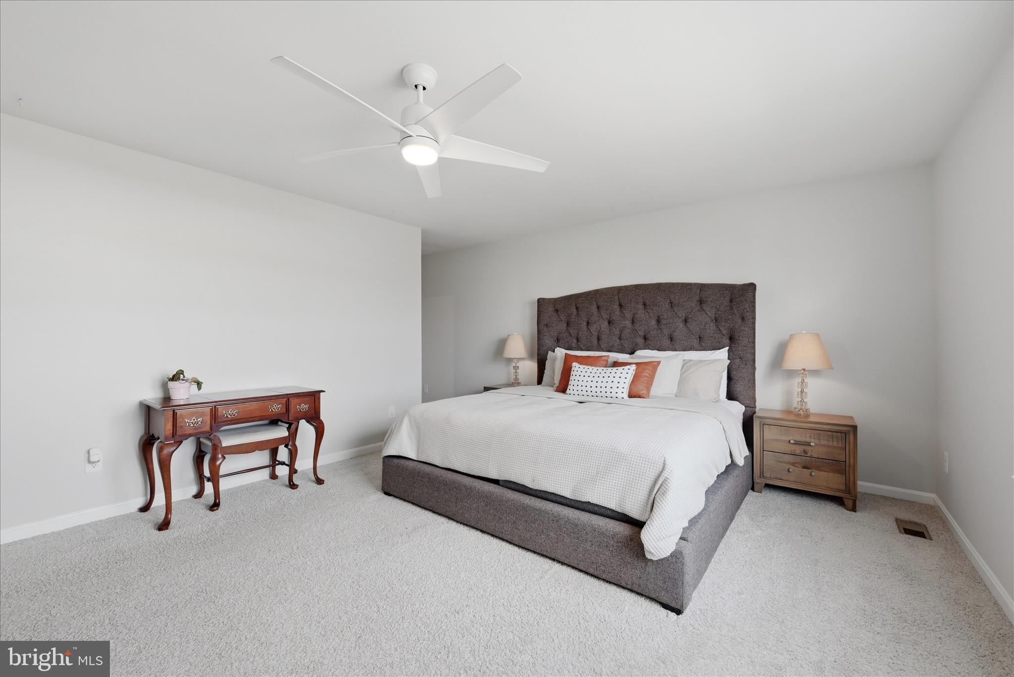 SHENANDOAH CROSSING - Residential