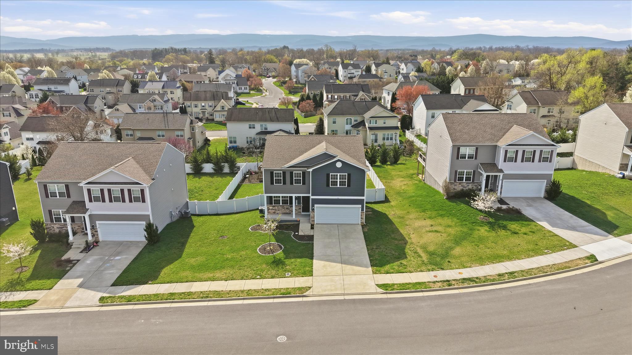 SHENANDOAH CROSSING - Residential