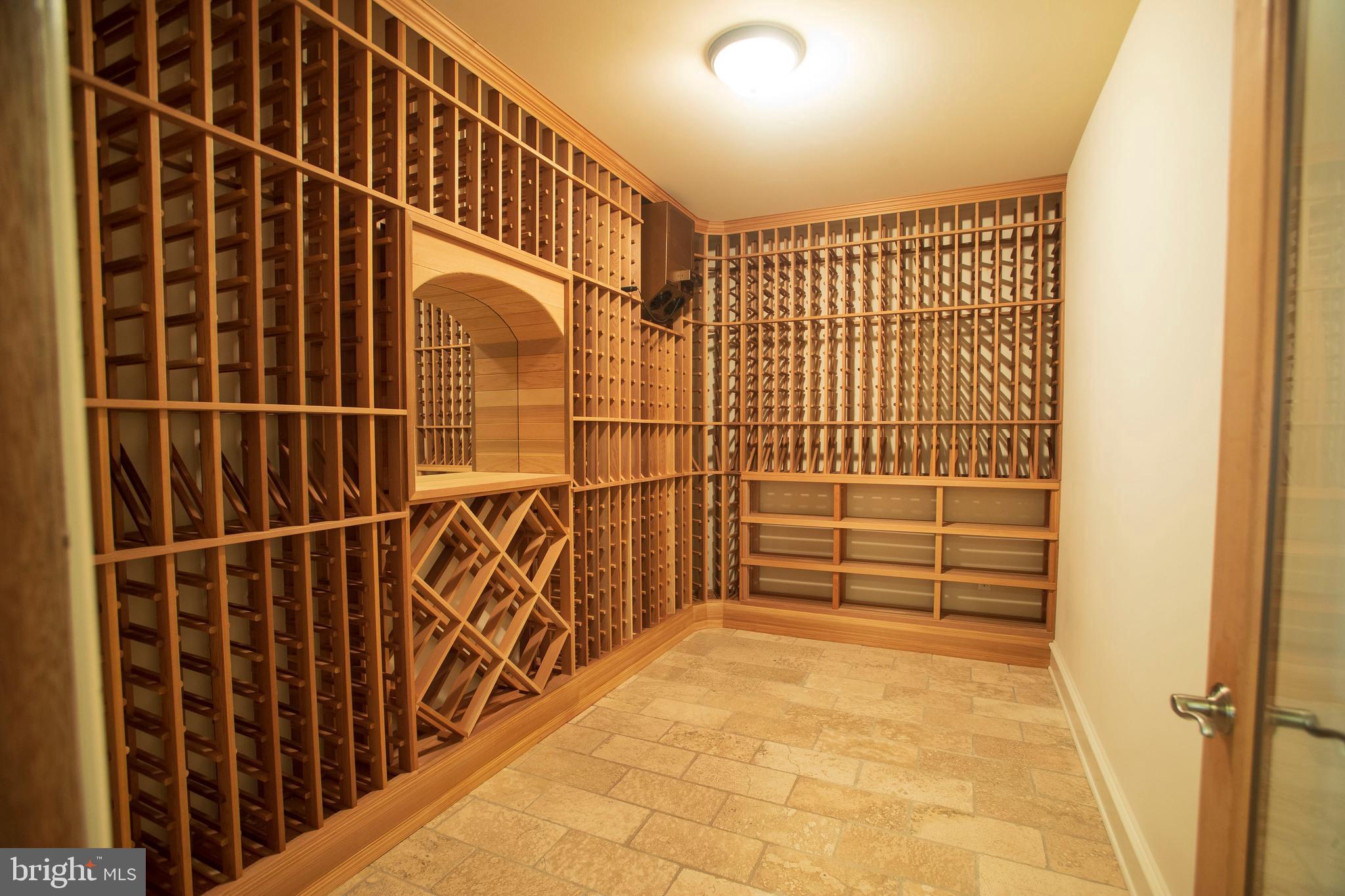 SAYBROOK - Residential