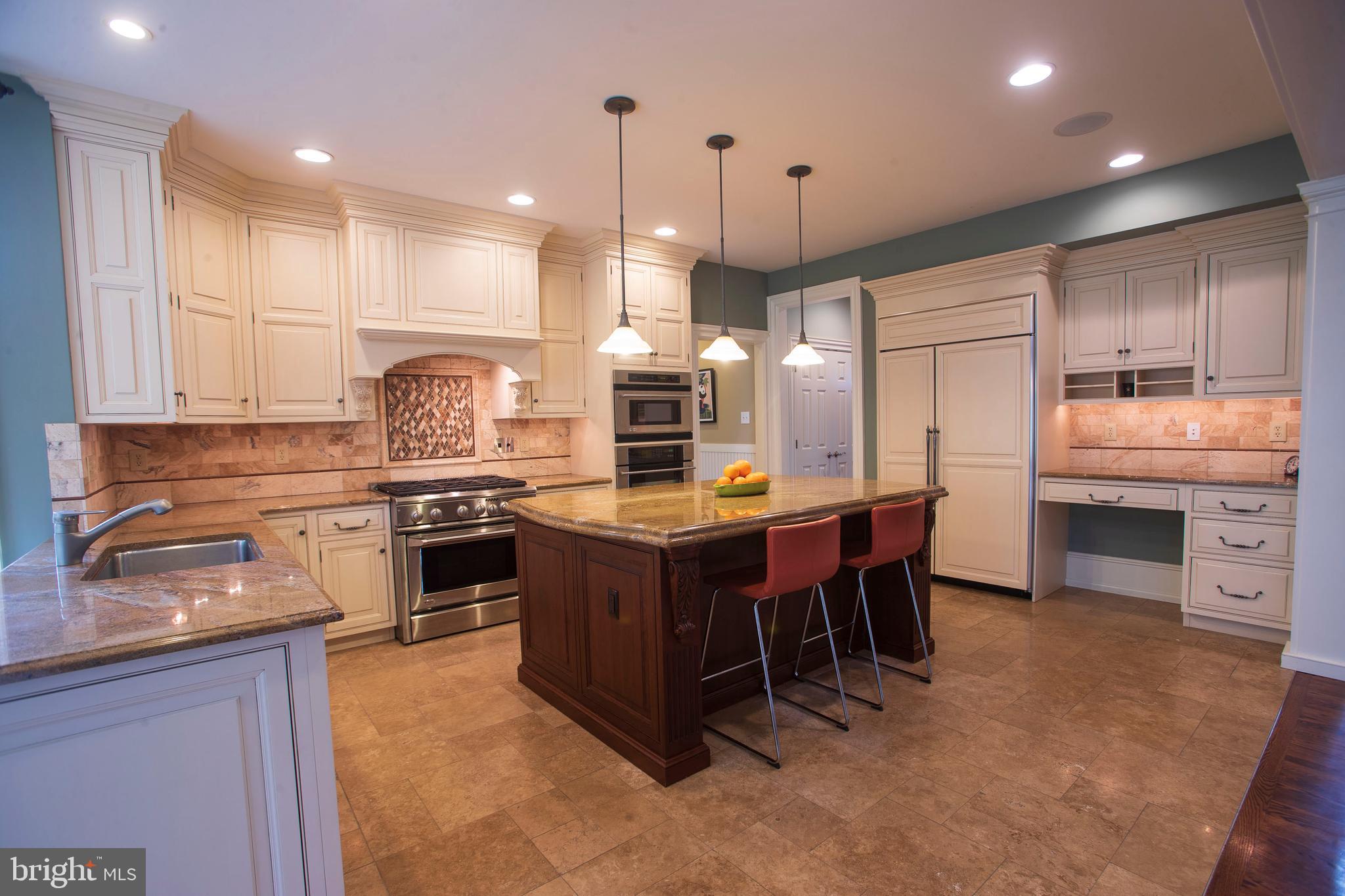 SAYBROOK - Residential