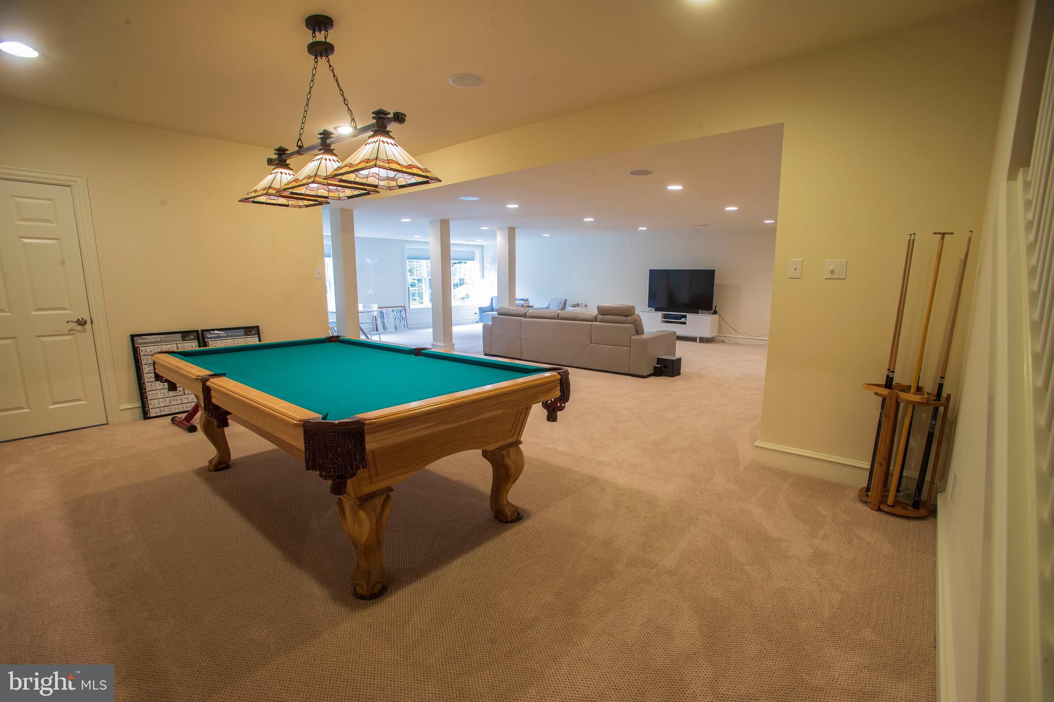 SAYBROOK - Residential