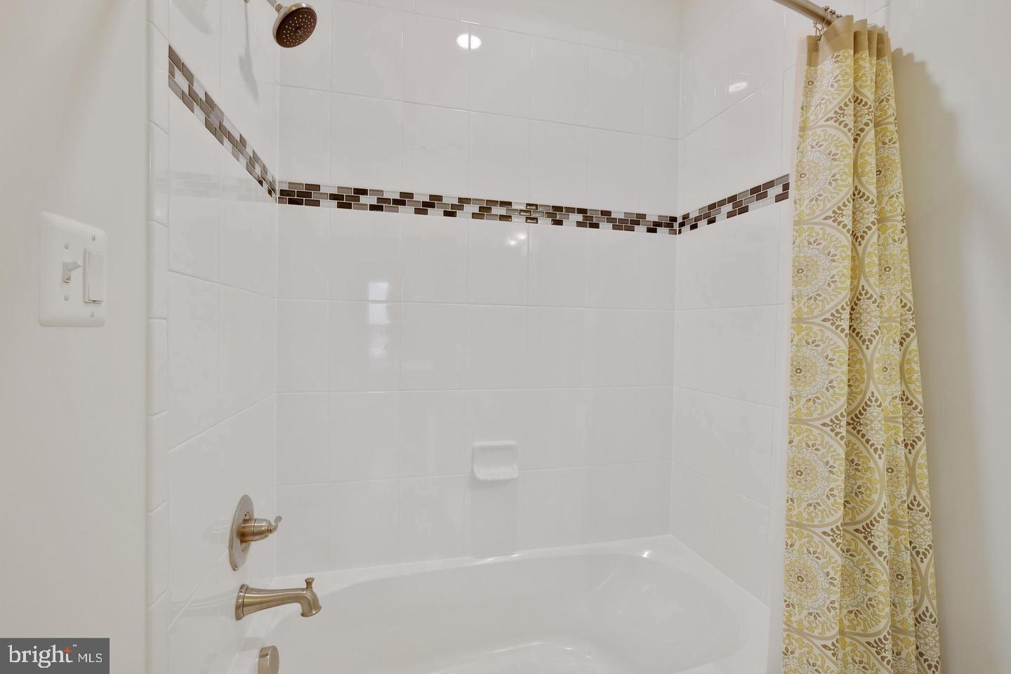 LINTON AT BALLENGER - Residential