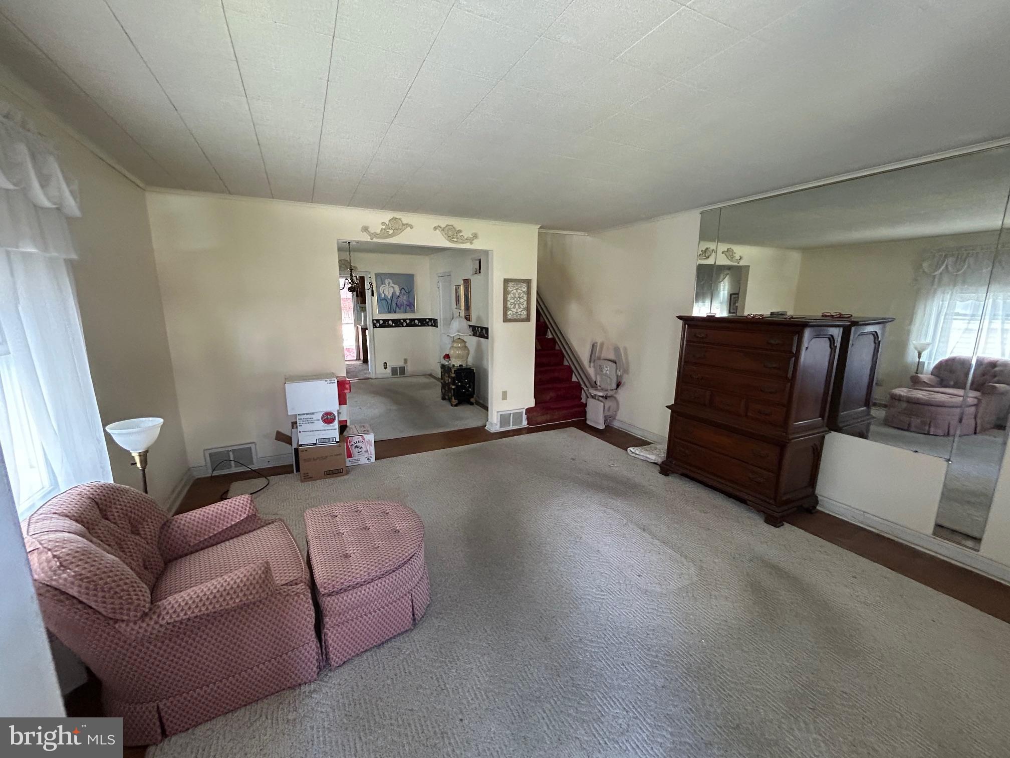 OAKMONT - Residential