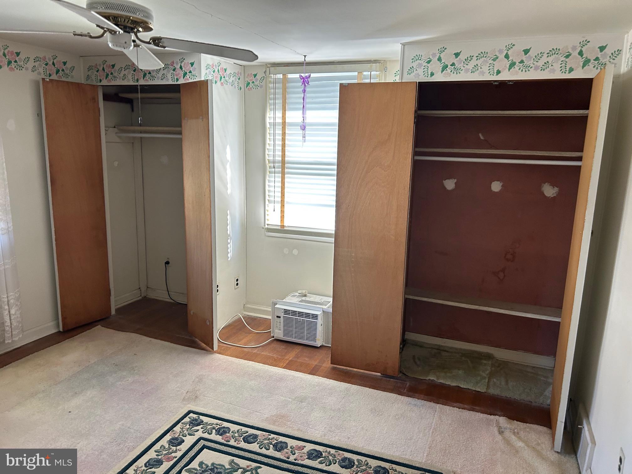 OAKMONT - Residential