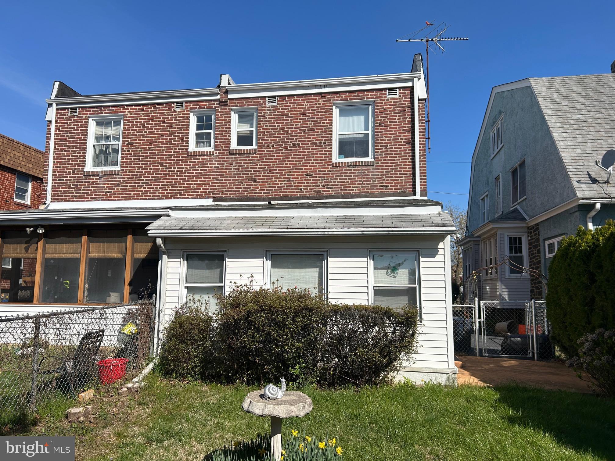 OAKMONT - Residential