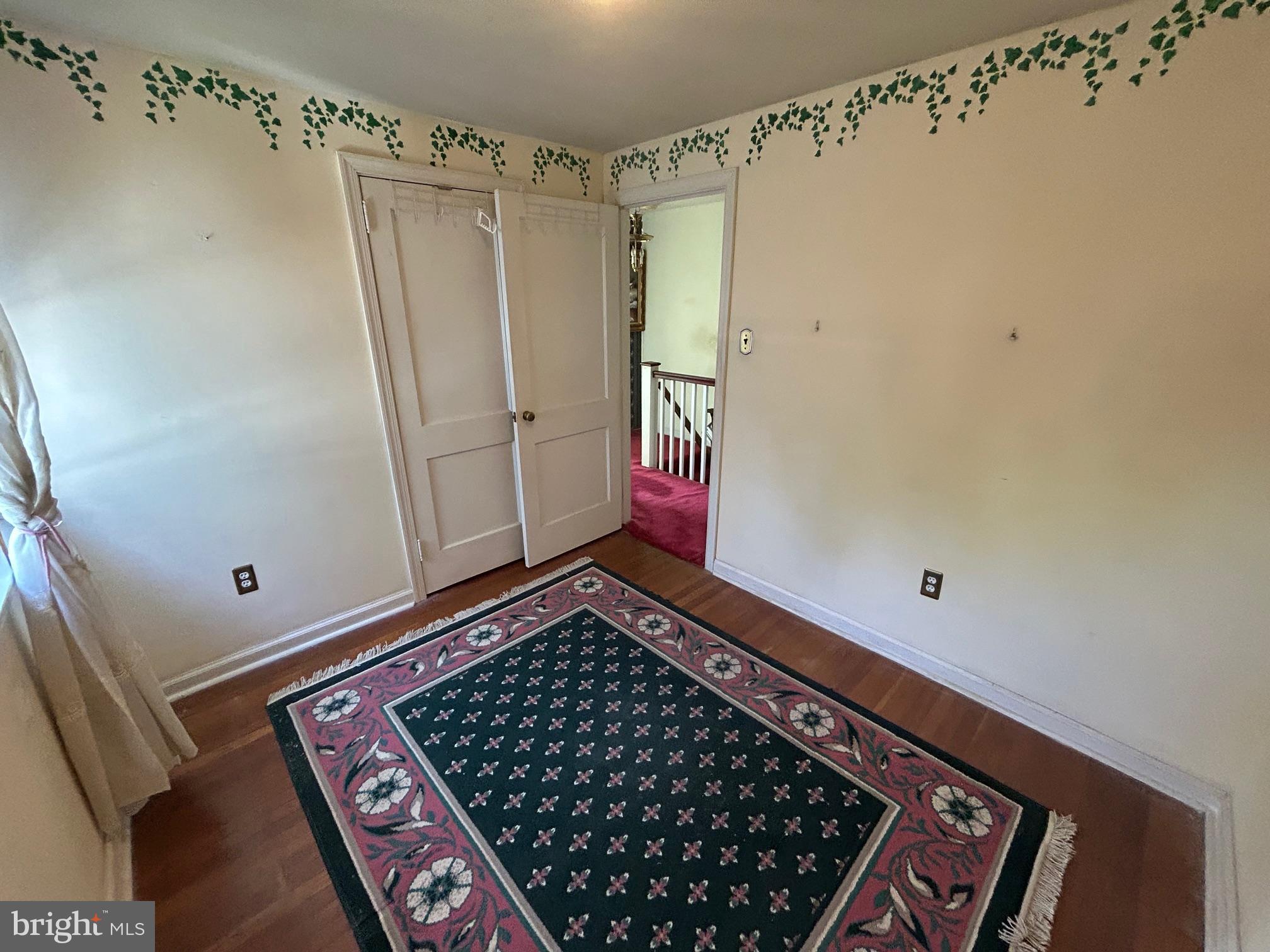 OAKMONT - Residential