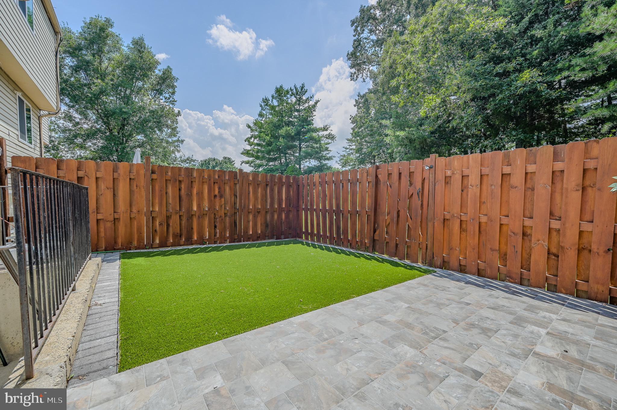 HEATHER GLEN - Residential Lease