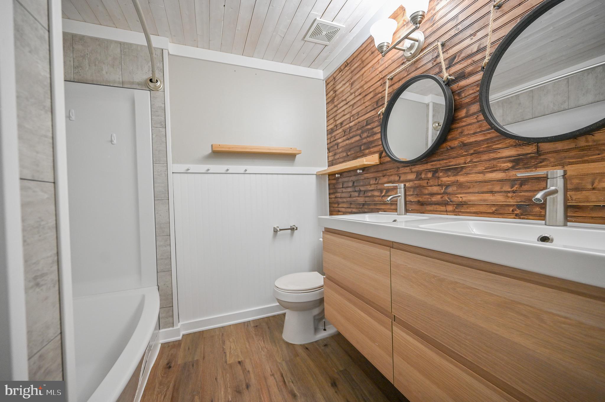 HEATHER GLEN - Residential Lease