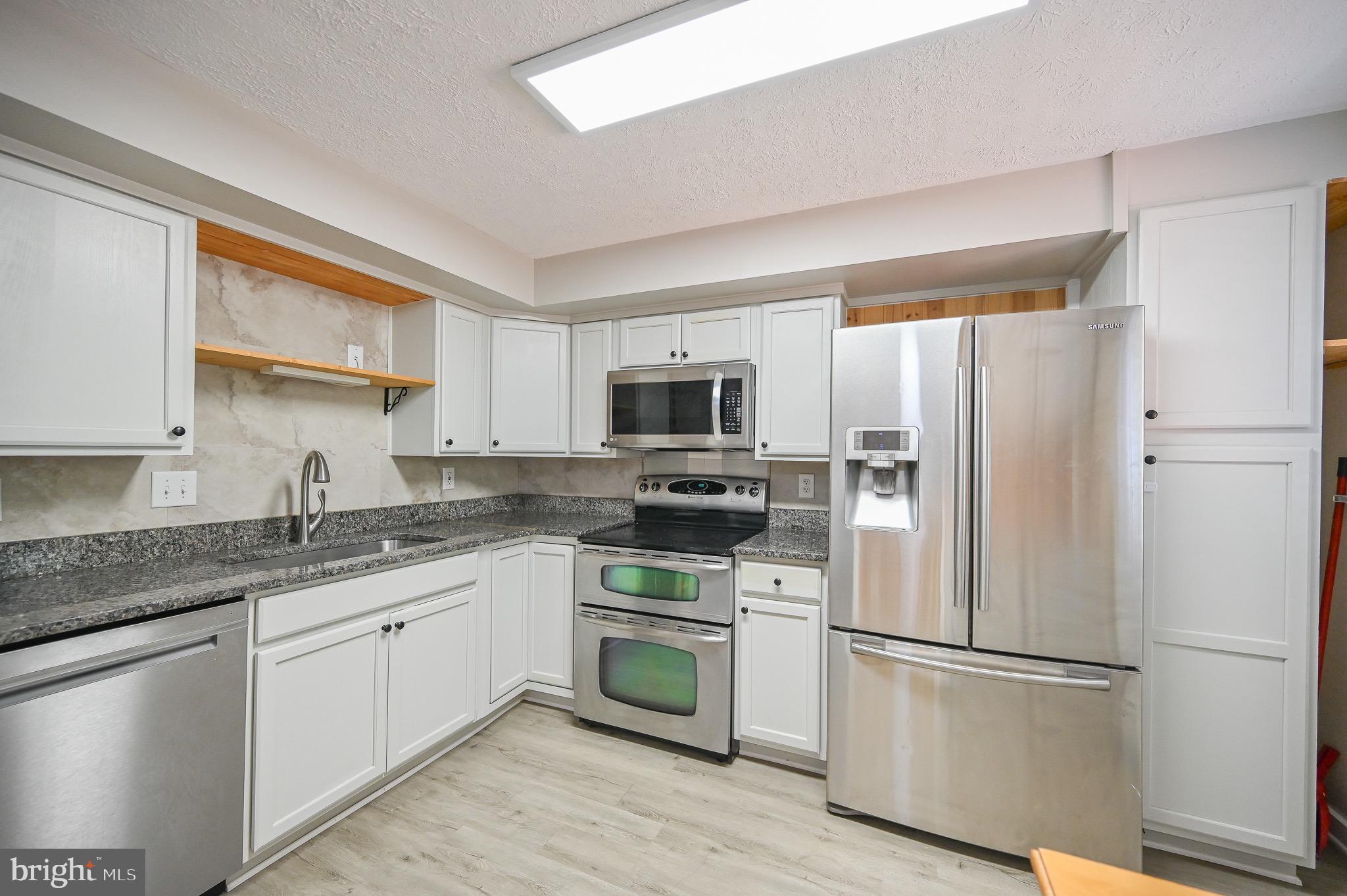 HEATHER GLEN - Residential Lease