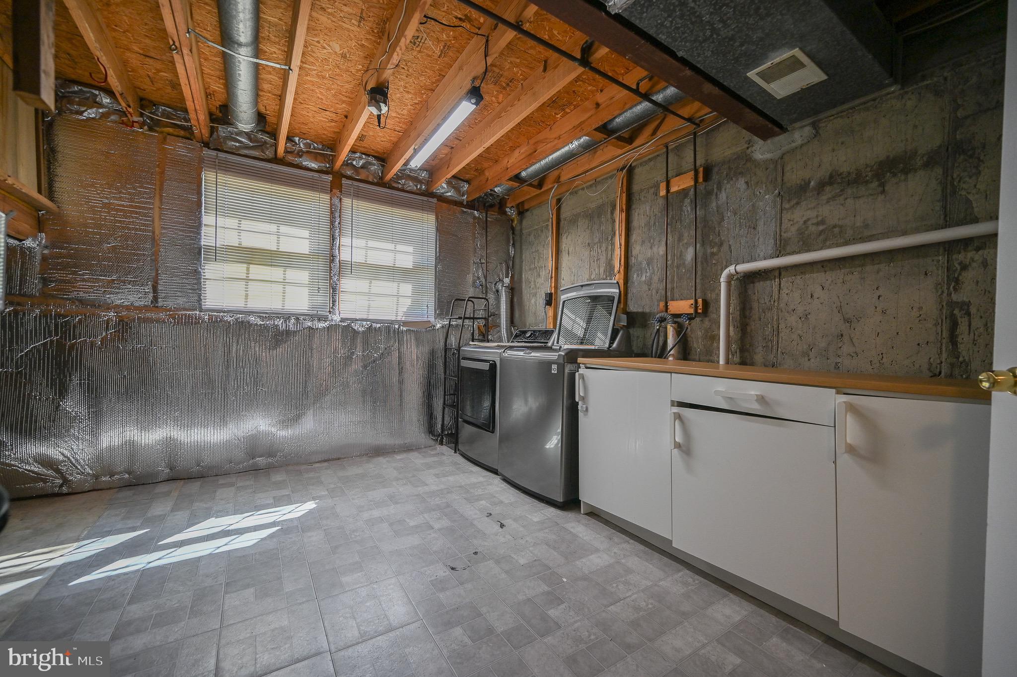 HEATHER GLEN - Residential Lease