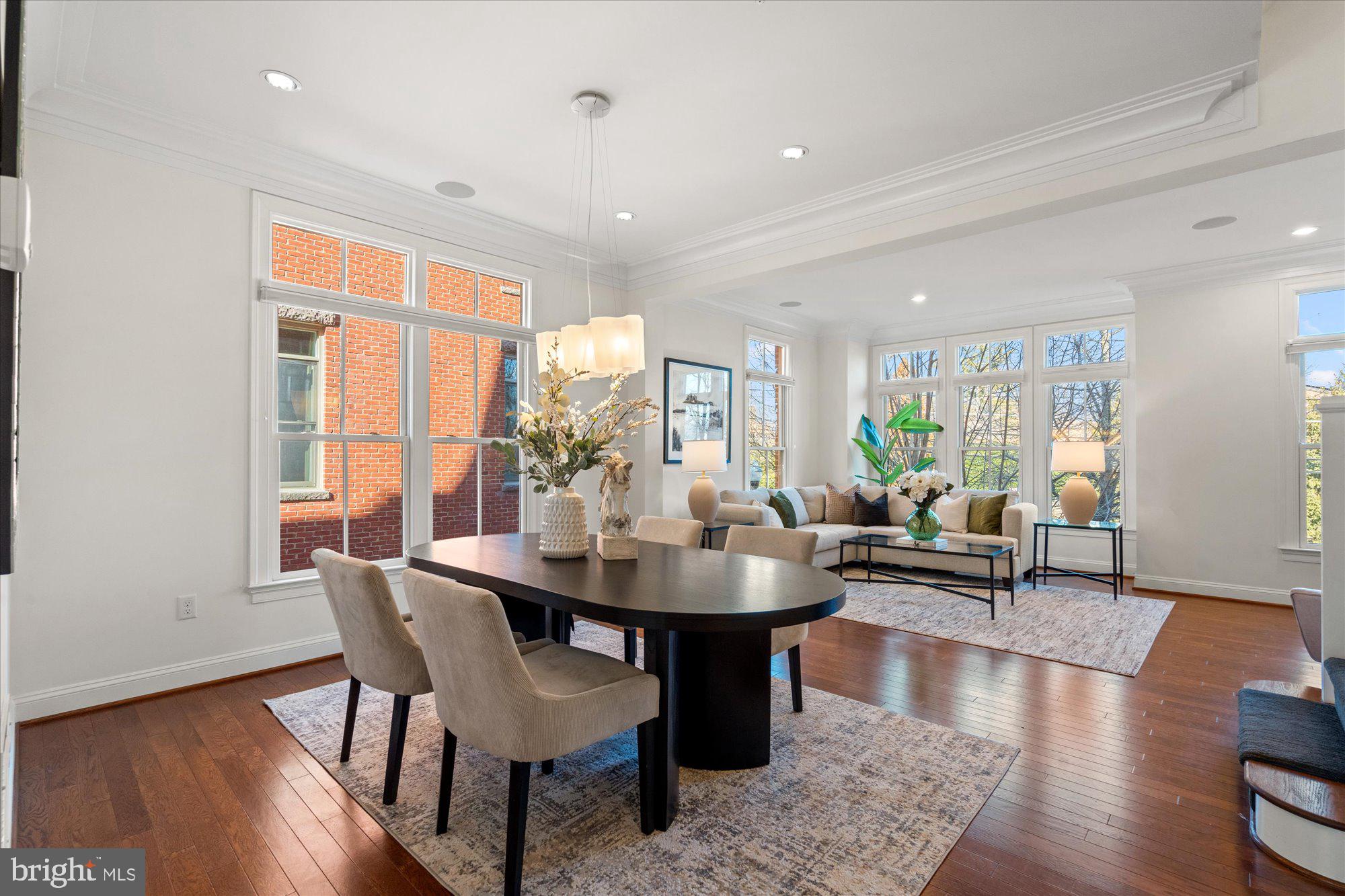 SYMPHONY PARK - Residential