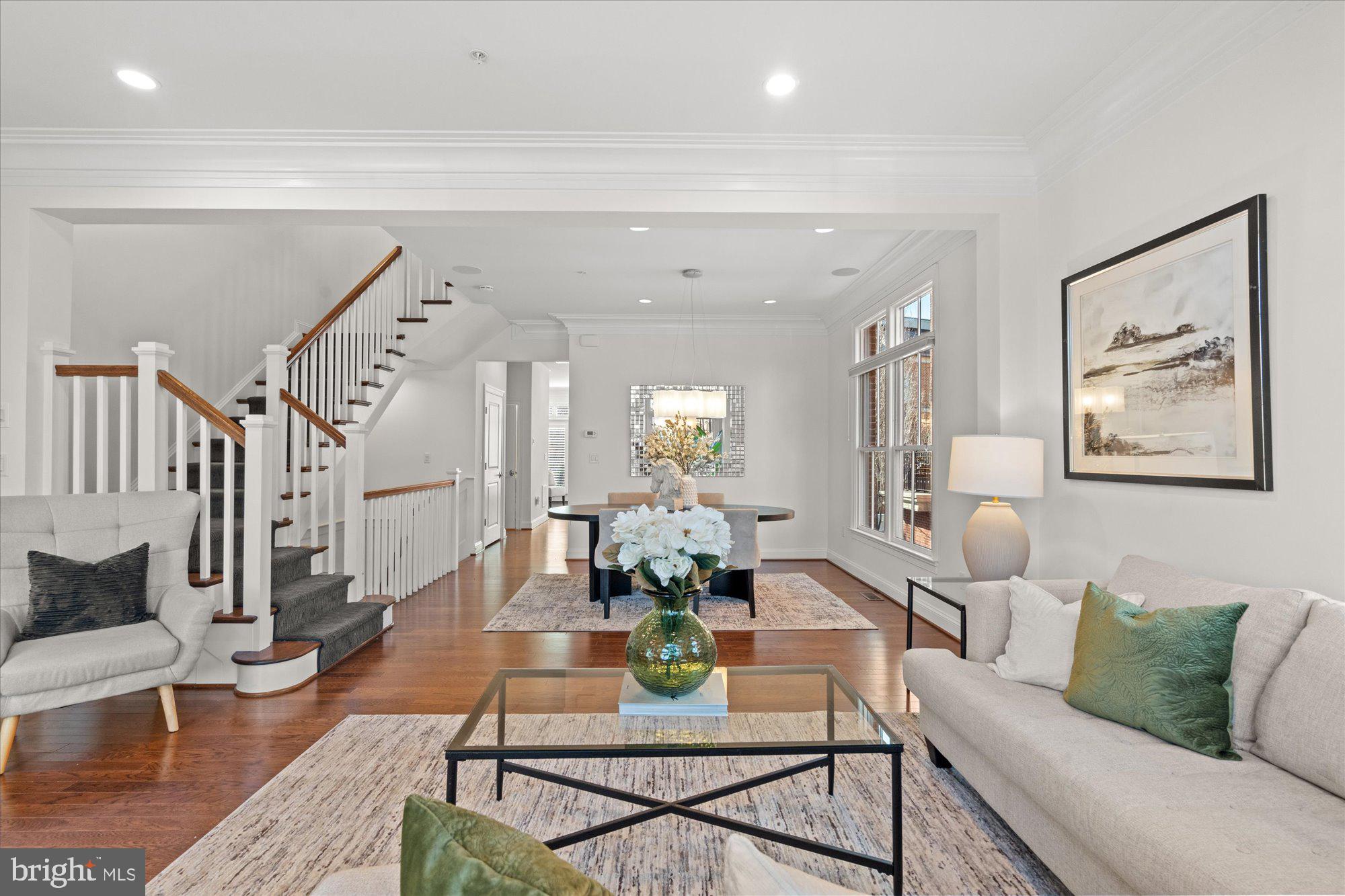 SYMPHONY PARK - Residential