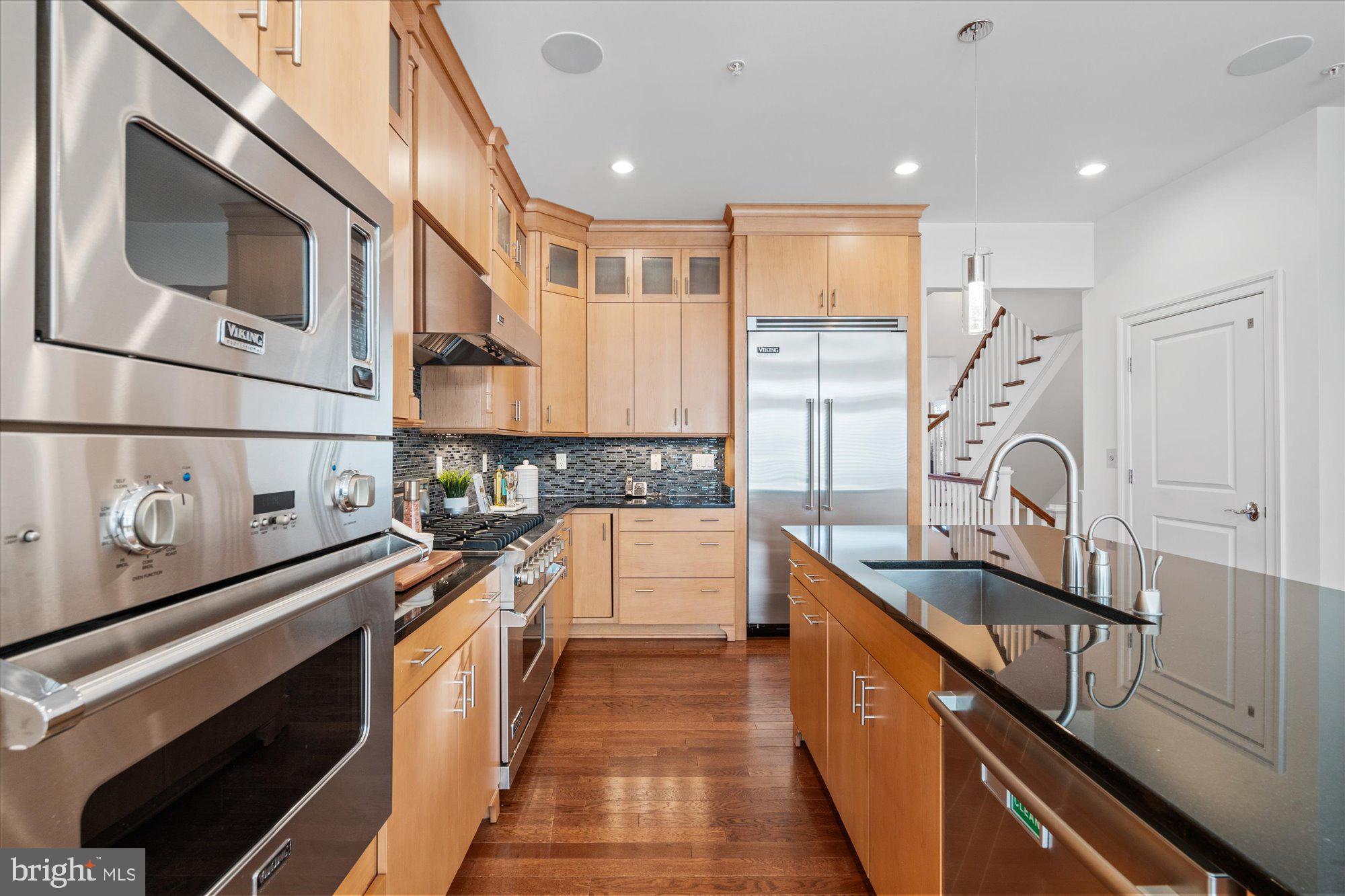 SYMPHONY PARK - Residential