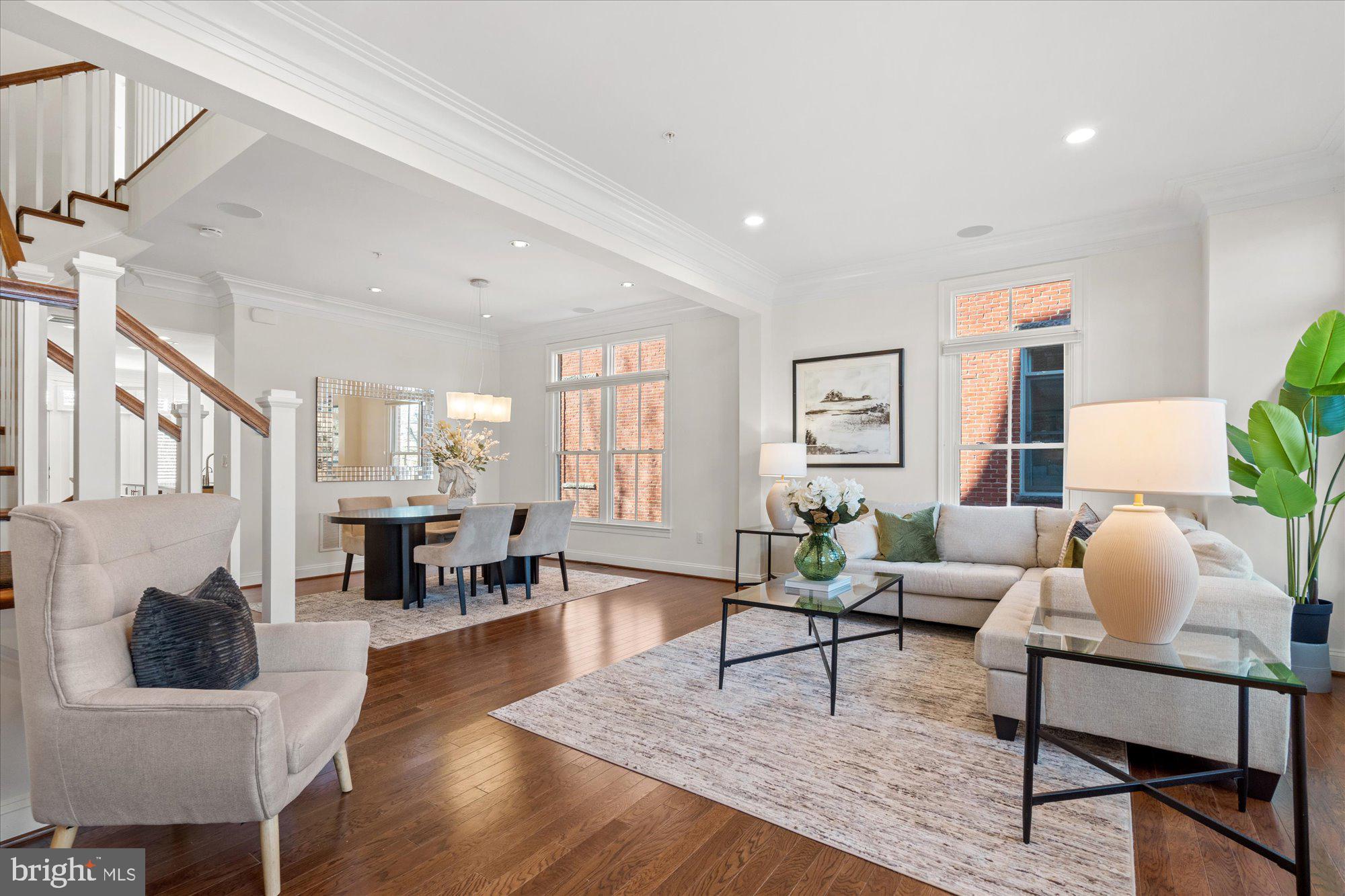 SYMPHONY PARK - Residential