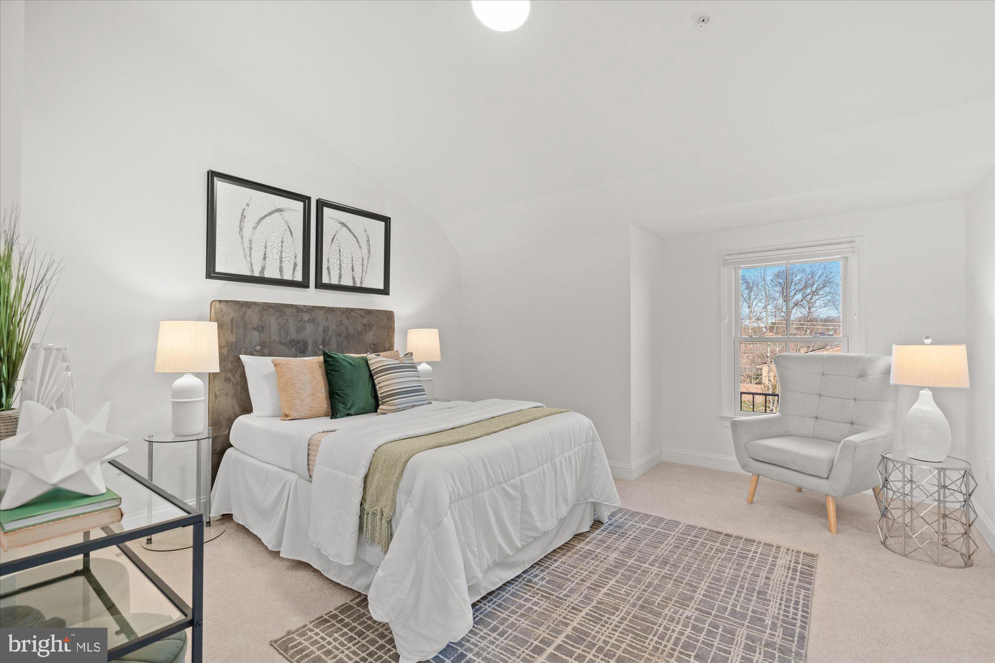 SYMPHONY PARK - Residential