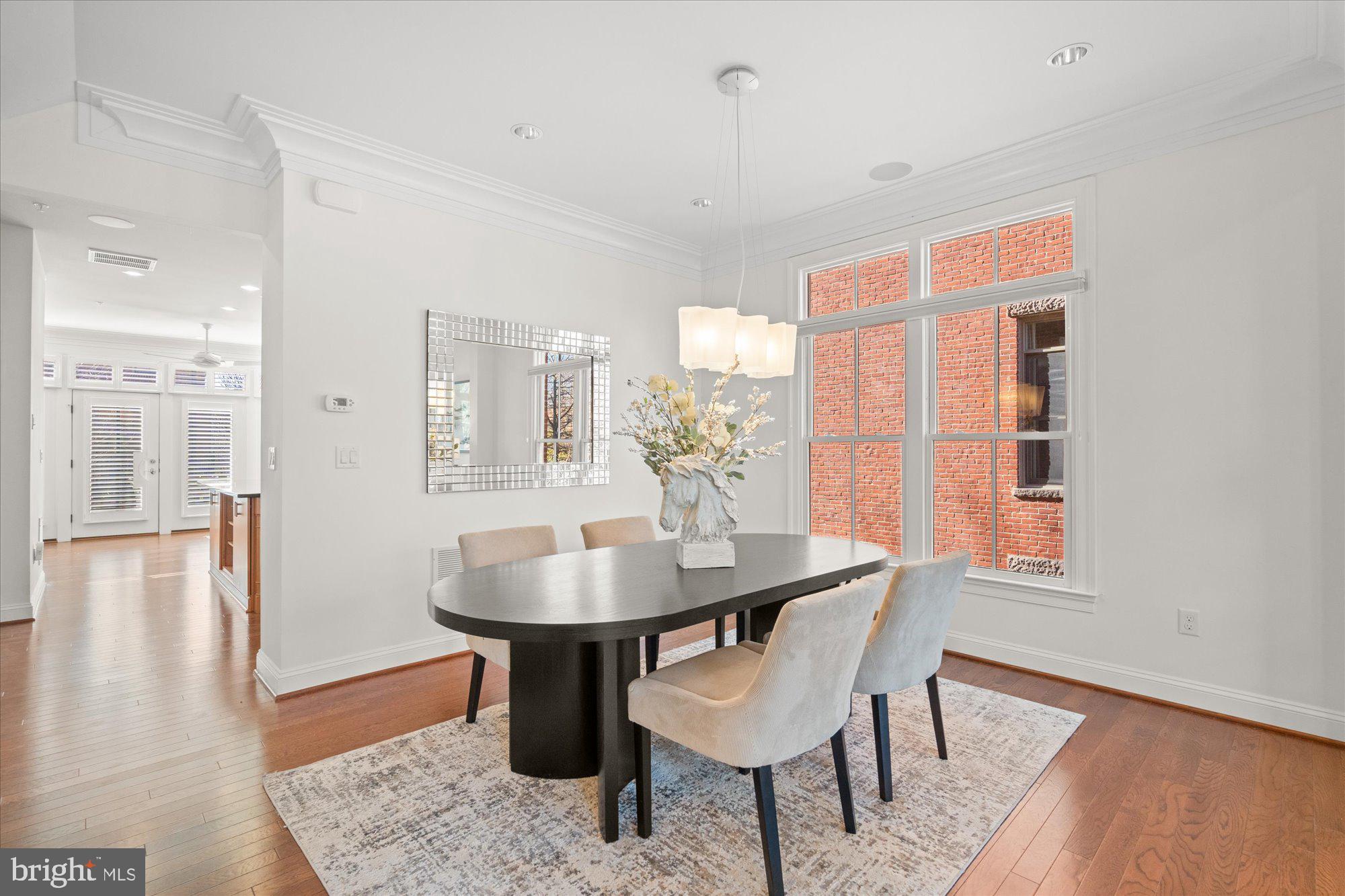 SYMPHONY PARK - Residential