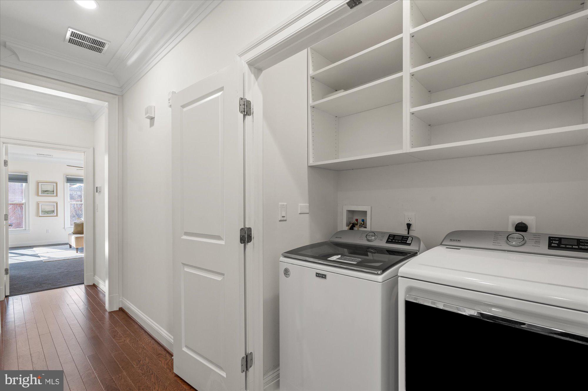 SYMPHONY PARK - Residential