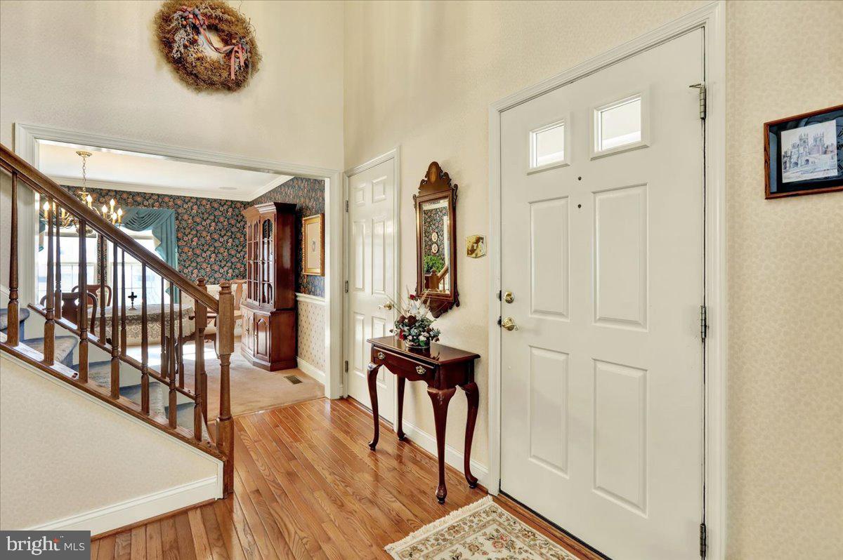 WILLIAMSBURG - Residential