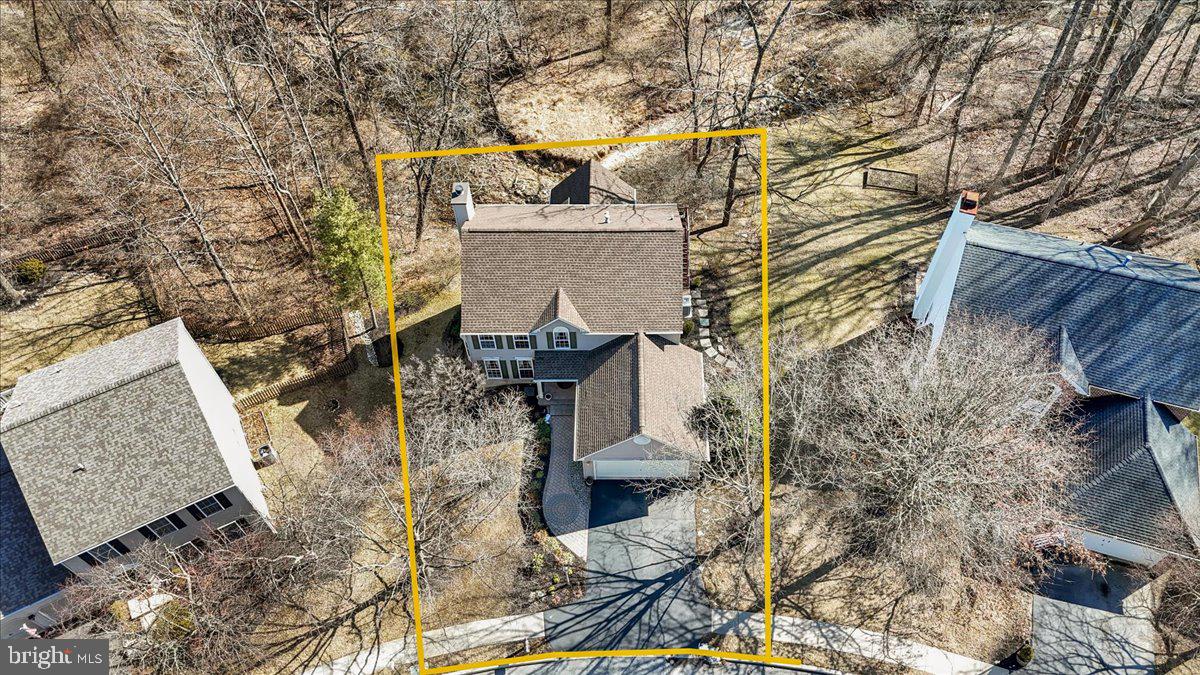 WILLIAMSBURG - Residential