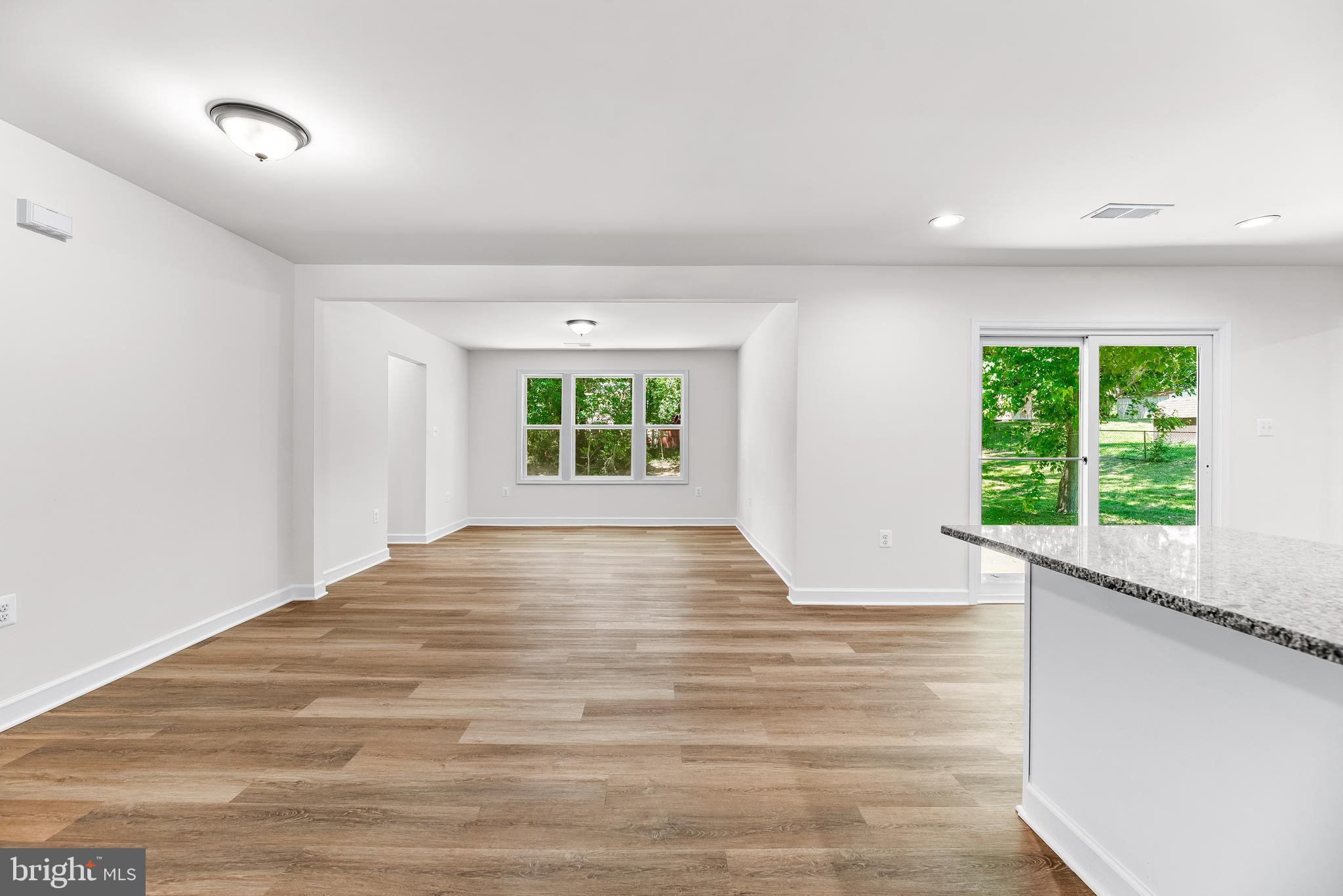 CAVALIER COUNTRY - Residential