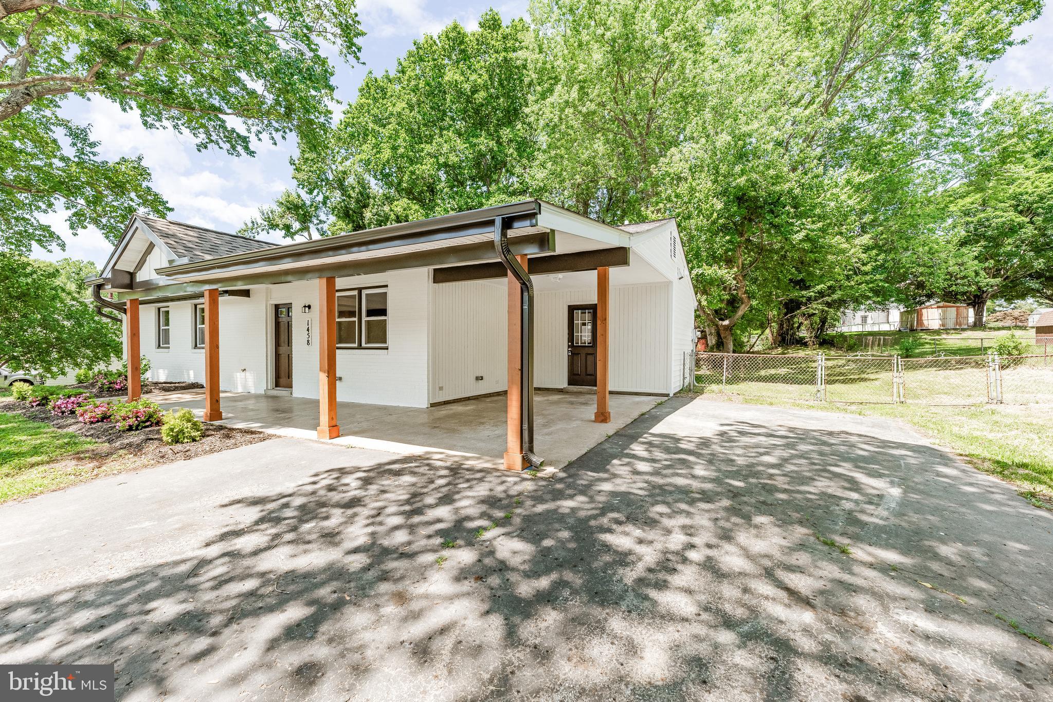 CAVALIER COUNTRY - Residential