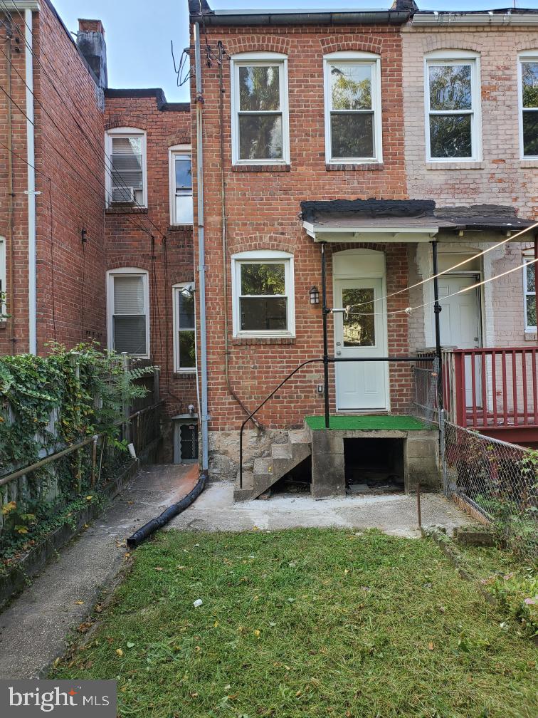 NONE AVAILABLE - Residential Lease