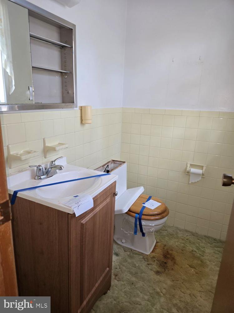 WILLOUGHBY COURT - Residential