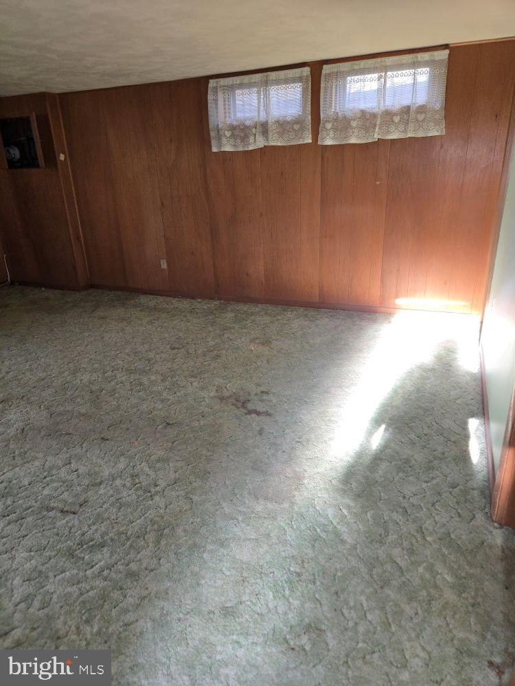 WILLOUGHBY COURT - Residential