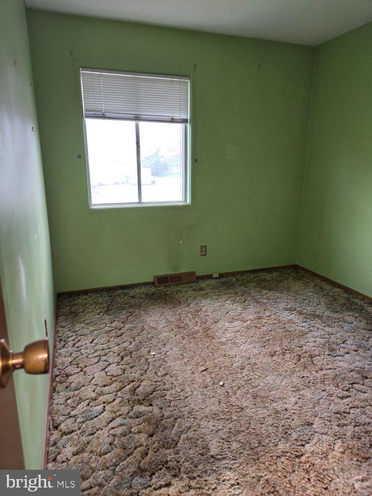 WILLOUGHBY COURT - Residential