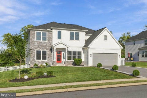 Homes For Sale - 4 Rein Drive<br/> Lancaster County, STEVENS, PA 17578