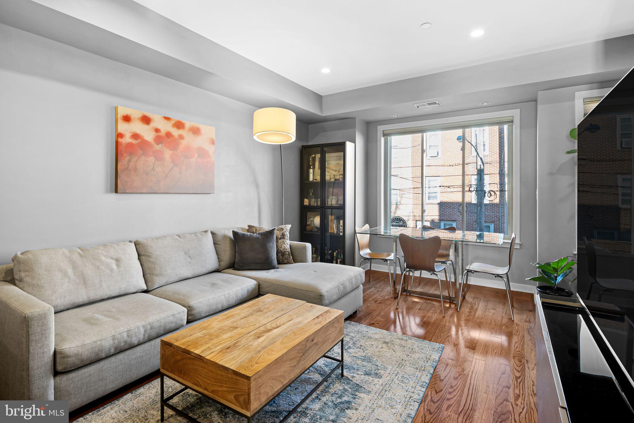 GRADUATE HOSPITAL - Residential