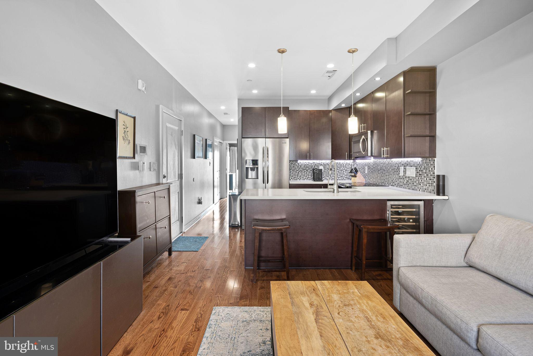 GRADUATE HOSPITAL - Residential