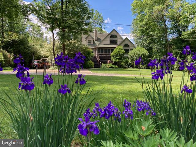 UPPER BLACK EDDY - Residential