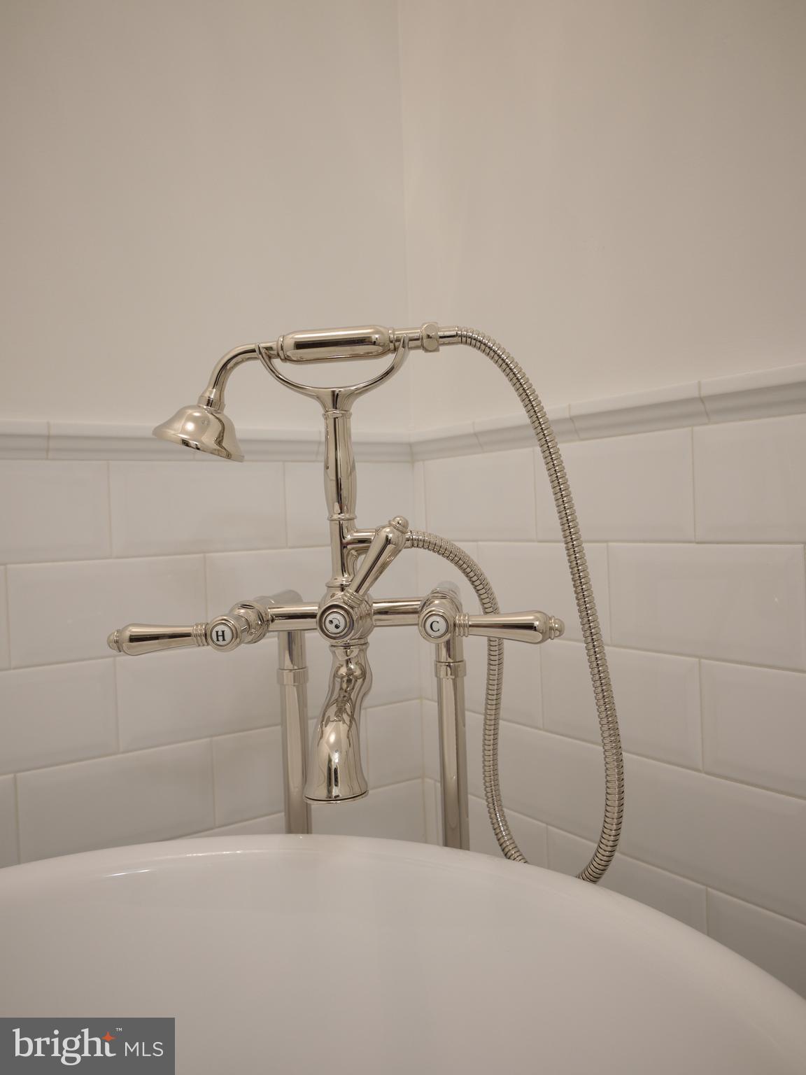 UPPER BLACK EDDY - Residential