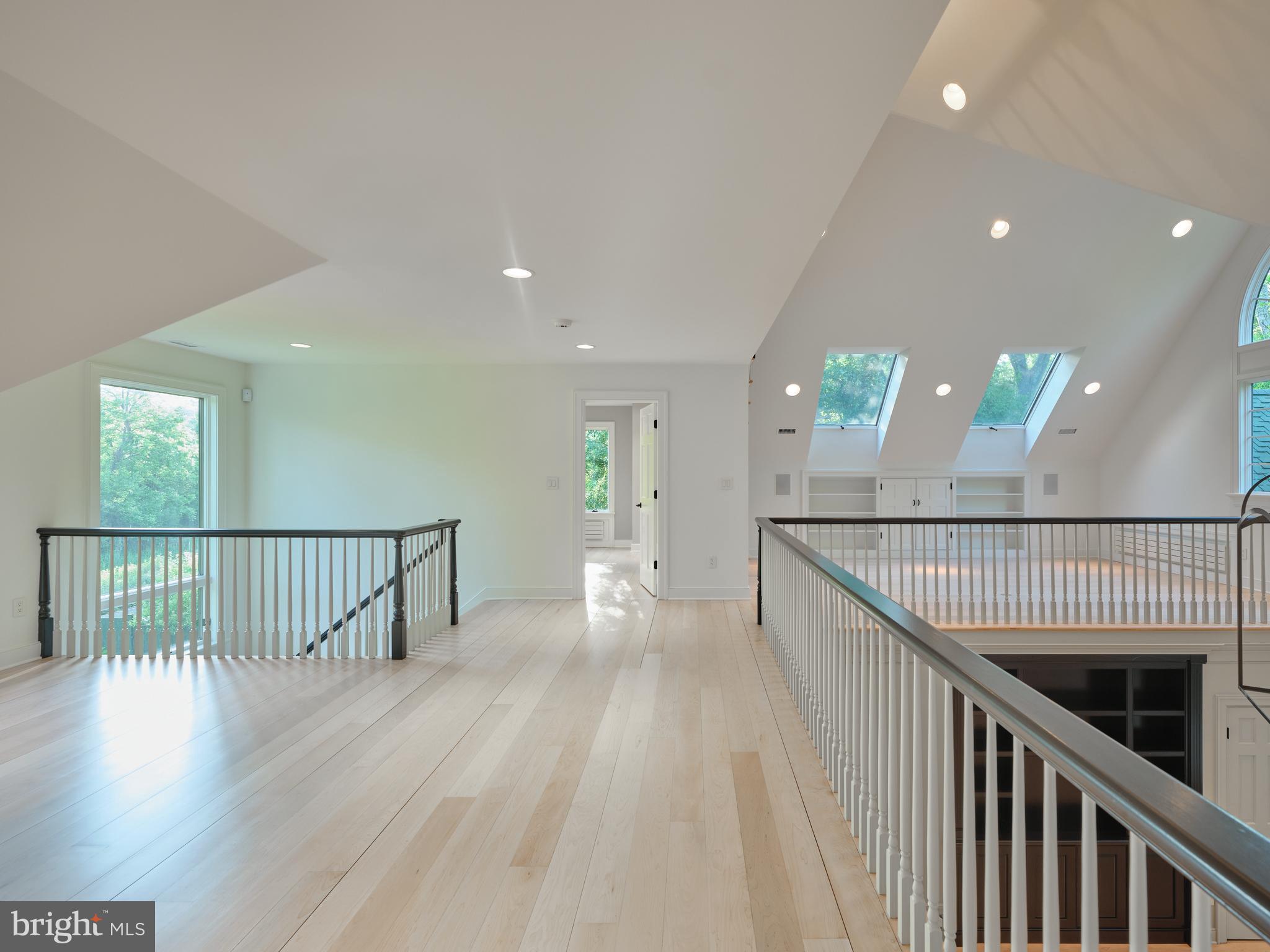 UPPER BLACK EDDY - Residential