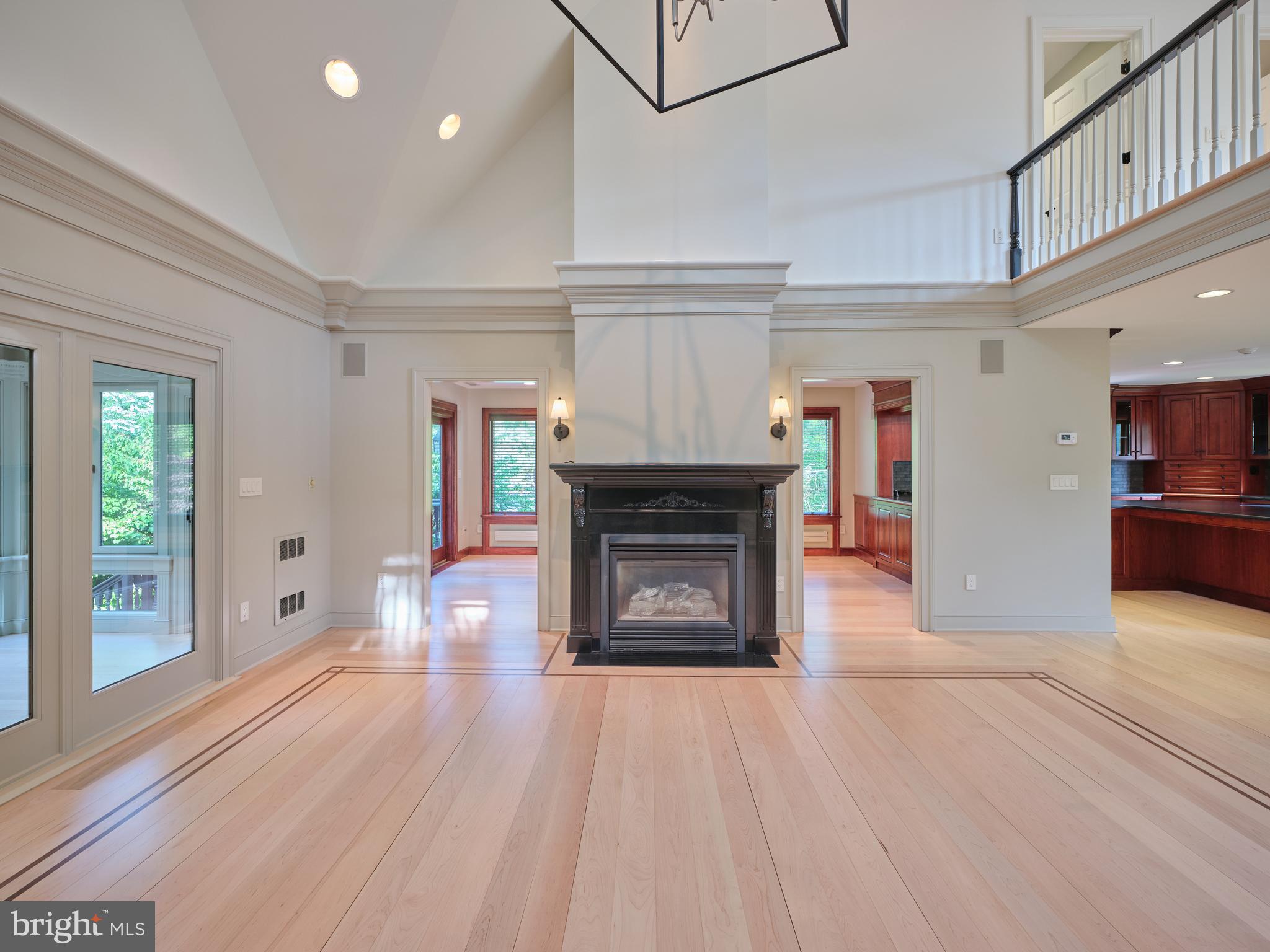 UPPER BLACK EDDY - Residential