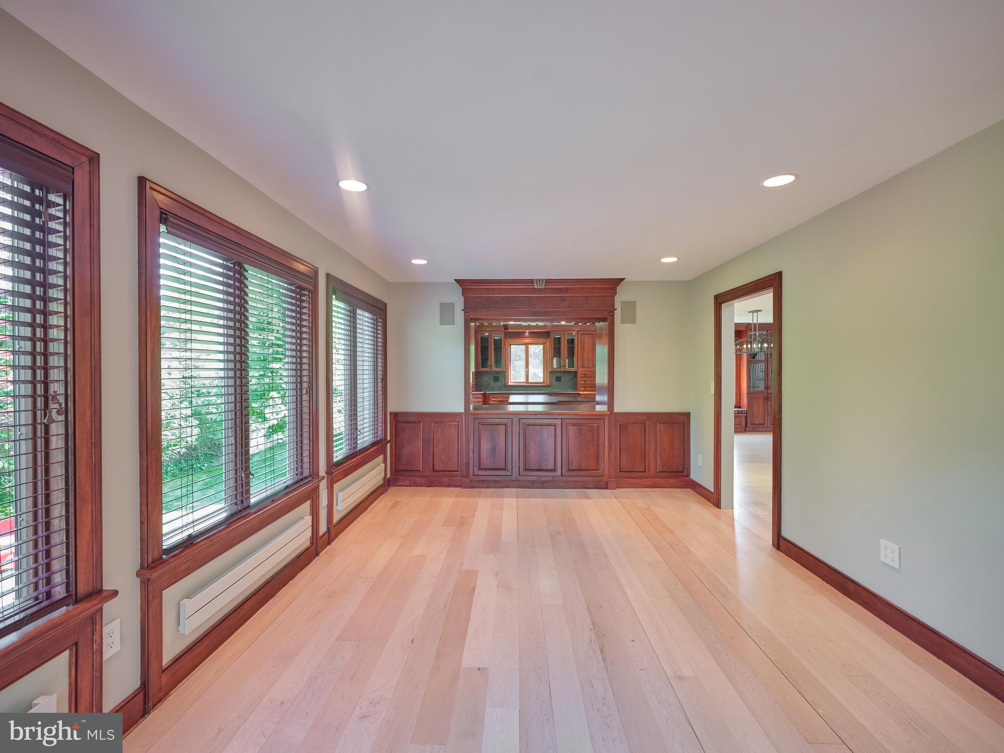 UPPER BLACK EDDY - Residential